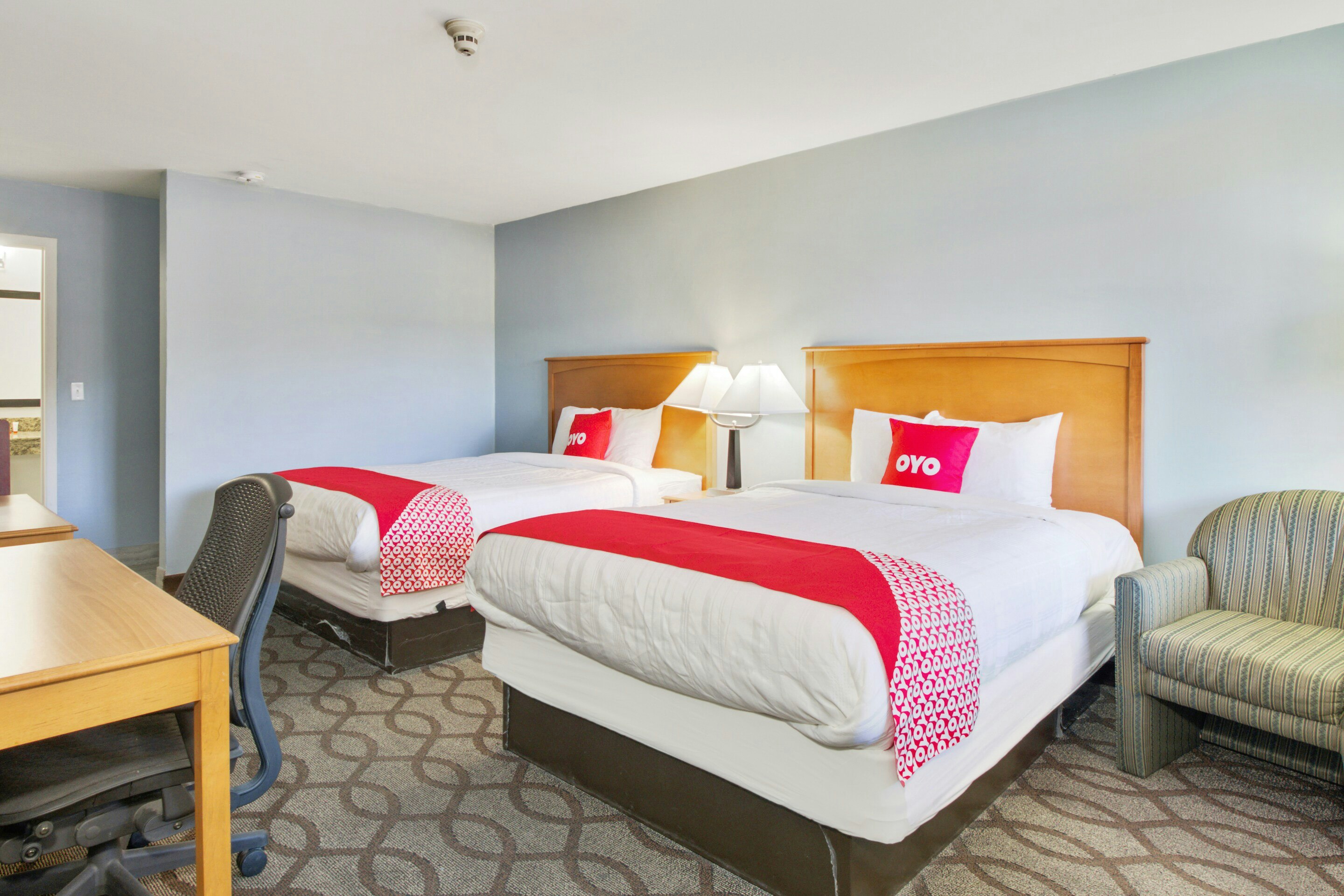 2 Queen Bed
