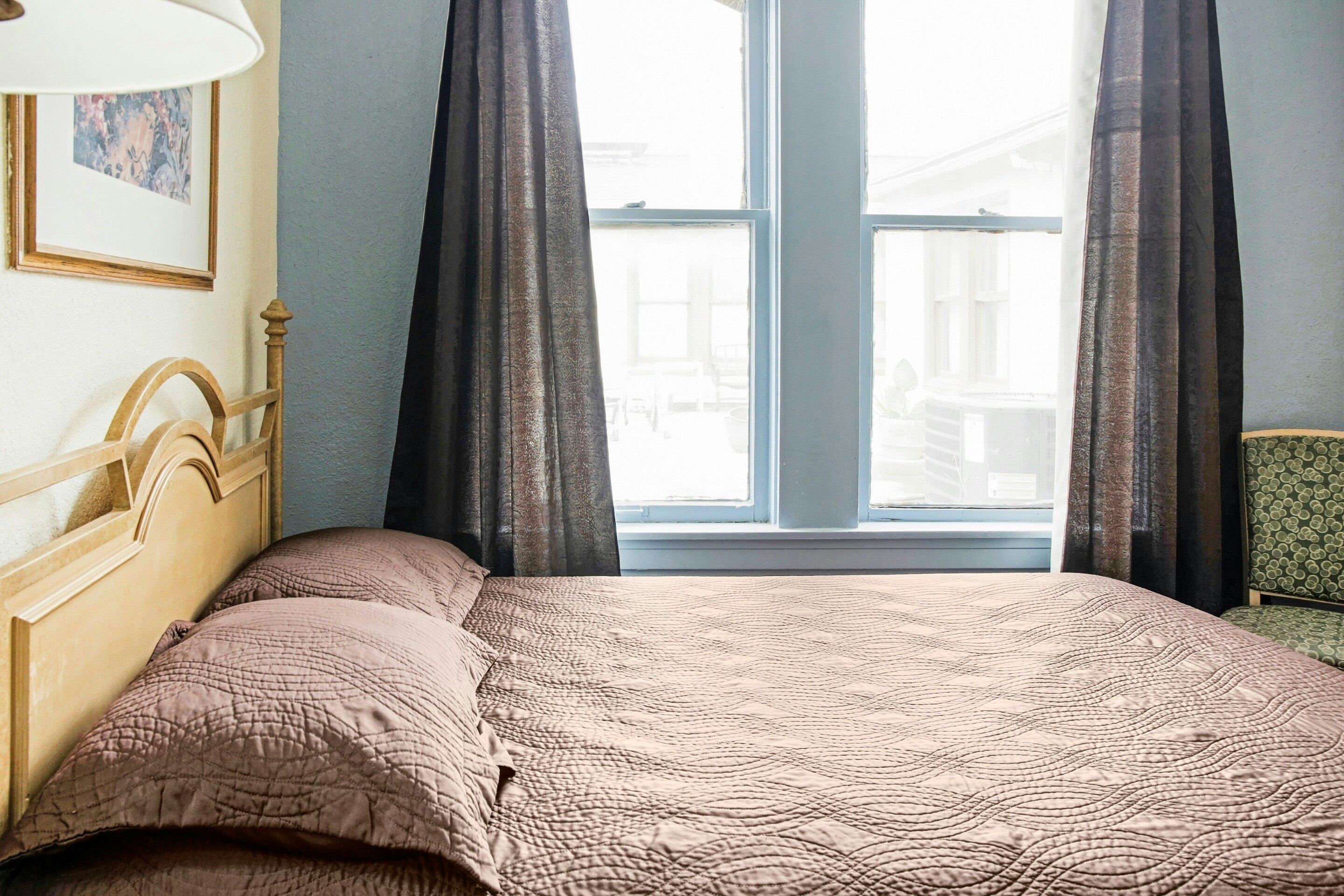 Queen Bed