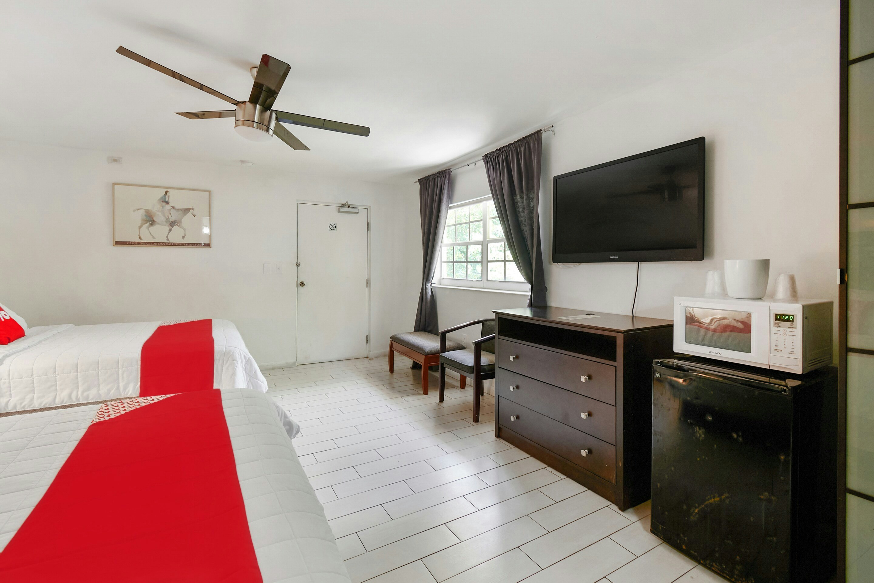 OYO Hotel Coral Gables – Miami Airport