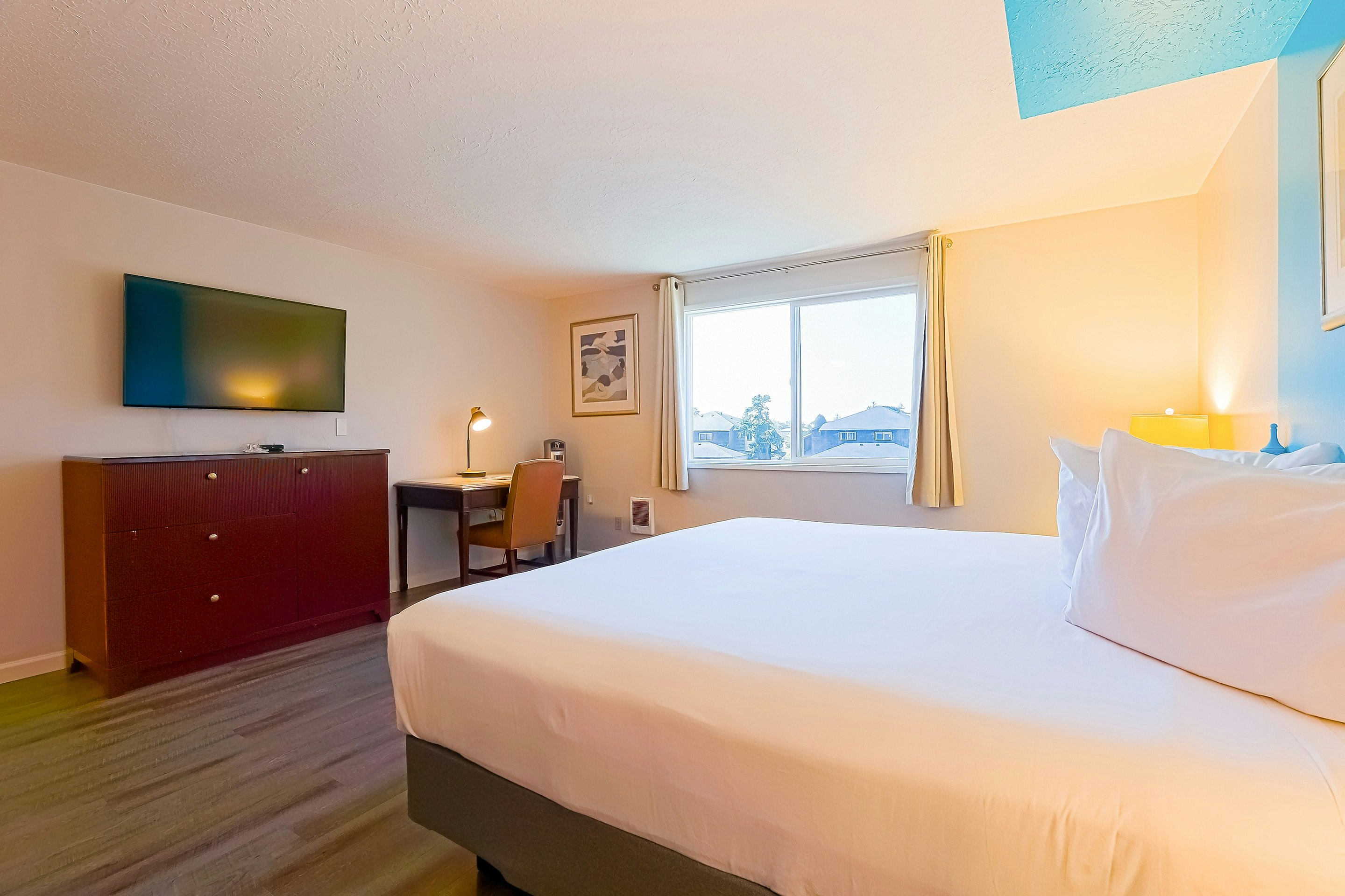 Coast River Inn by OYO Seaside