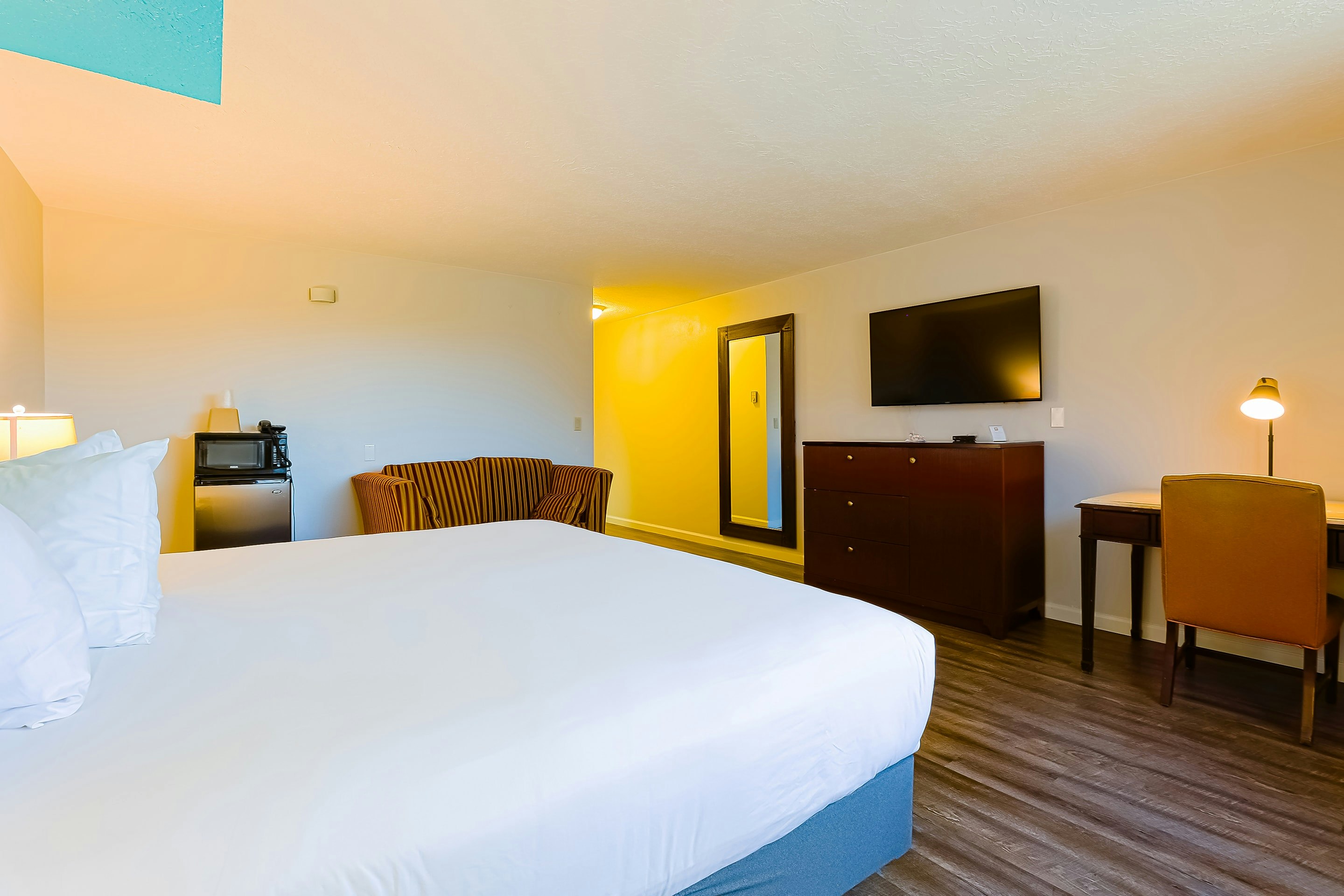 Coast River Inn by OYO Seaside