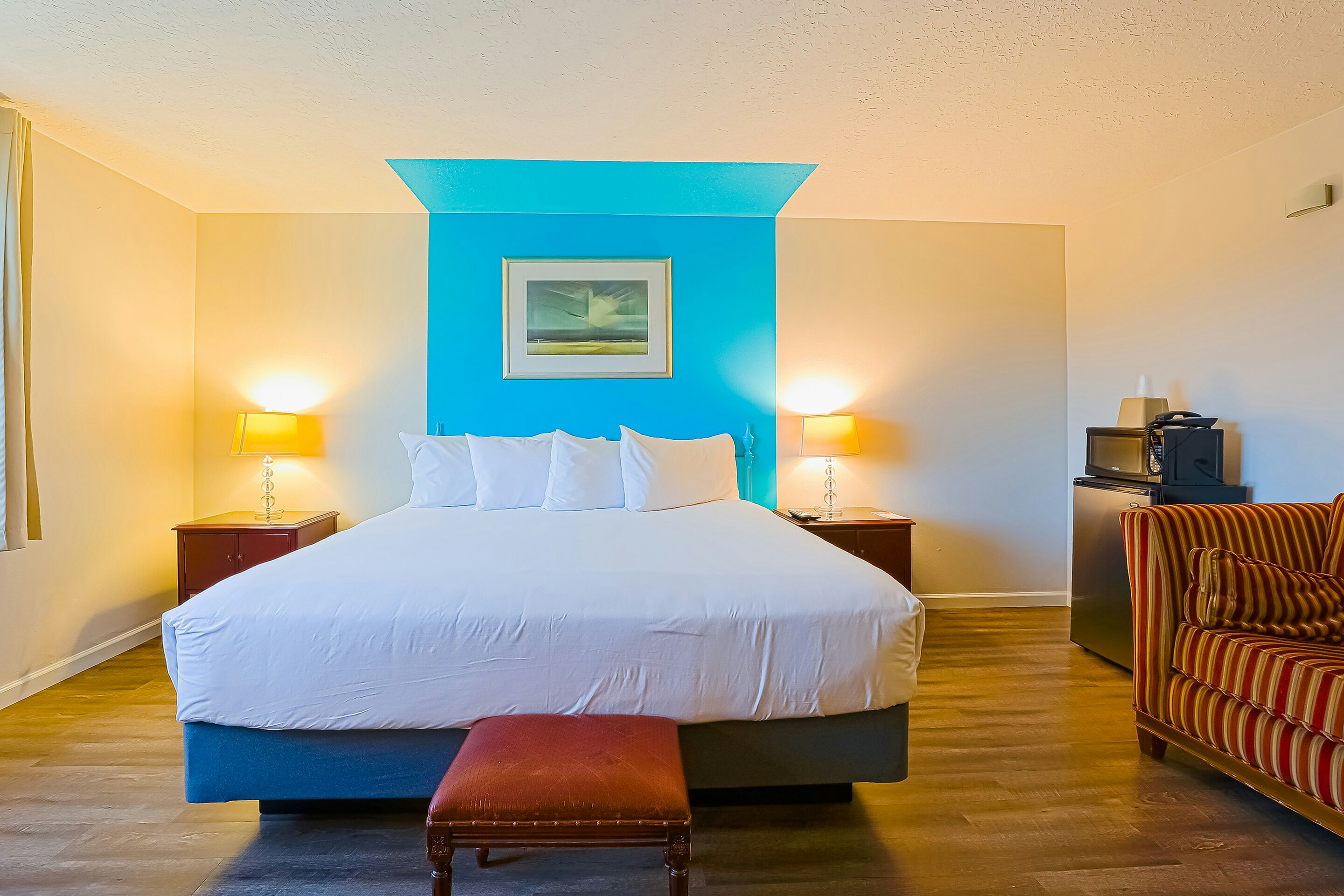 Coast River Inn by OYO Seaside