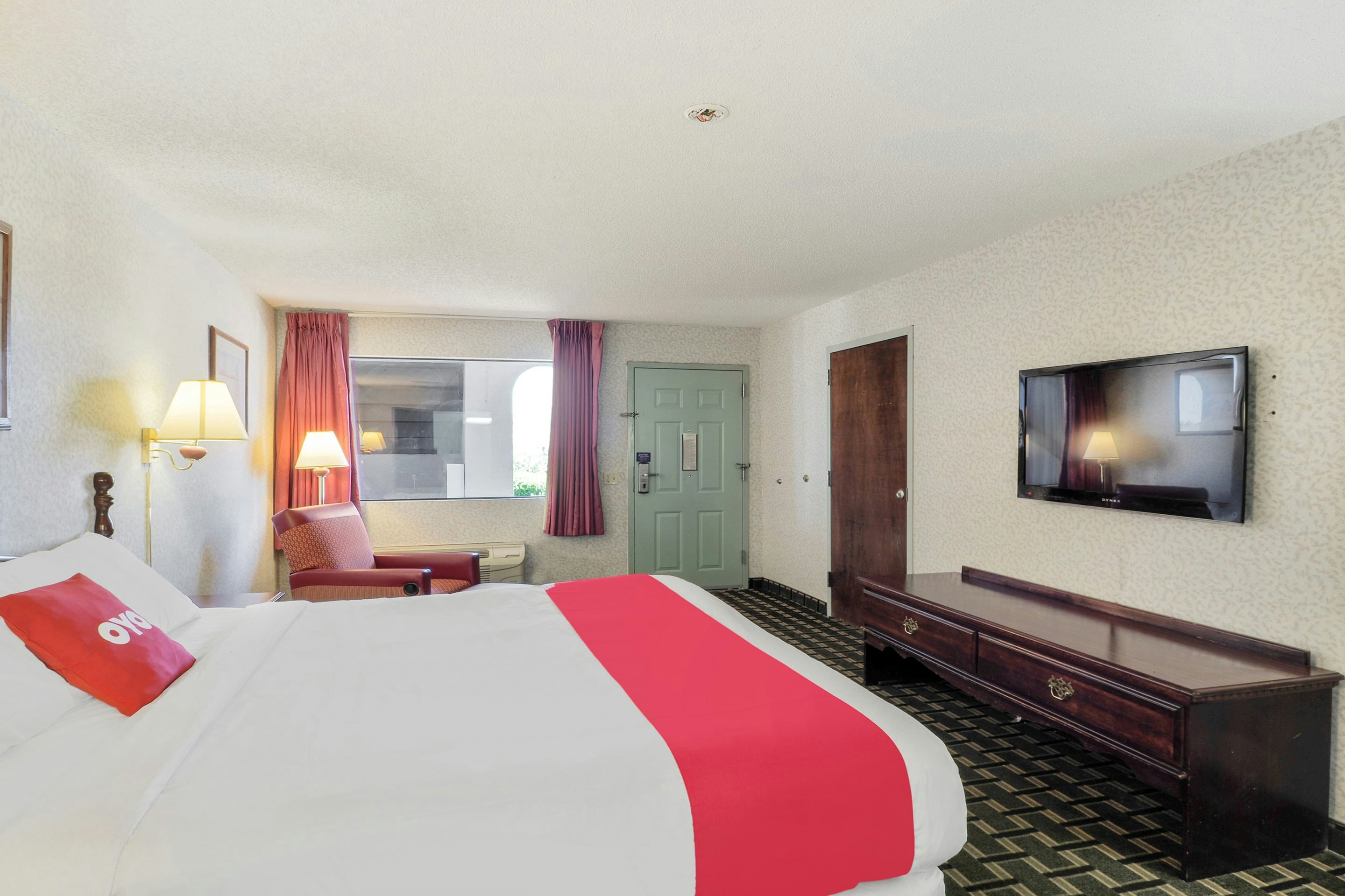 Lonestar Inn and Suites by OYO – Erick, OK