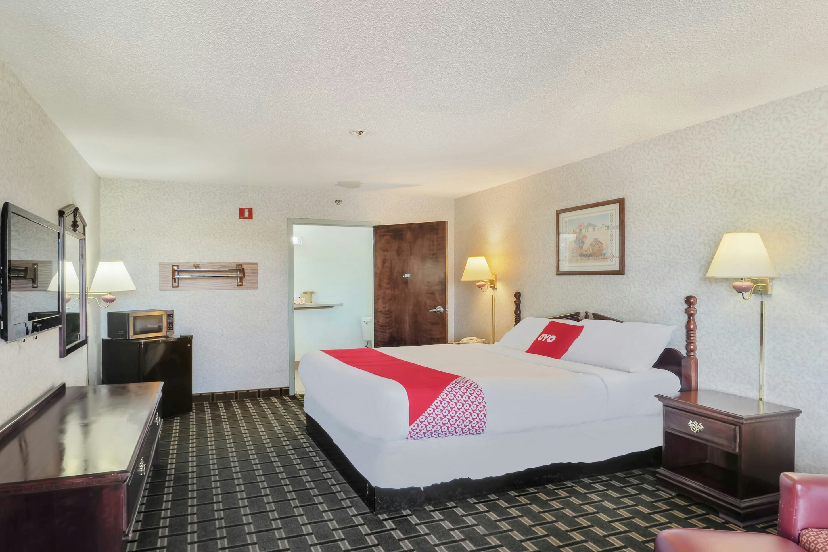 Lonestar Inn and Suites by OYO – Erick, OK