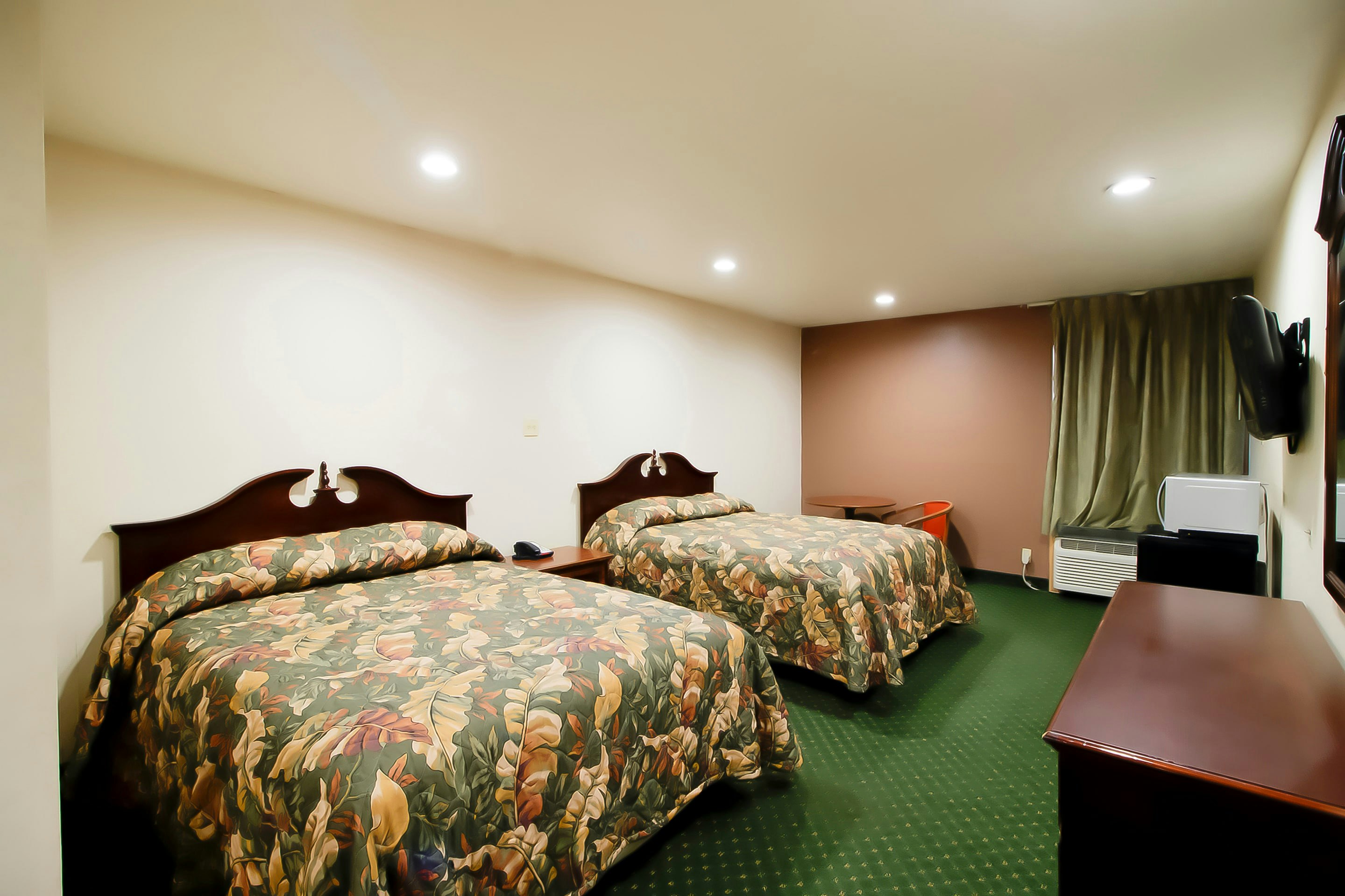 2 Full Bed
