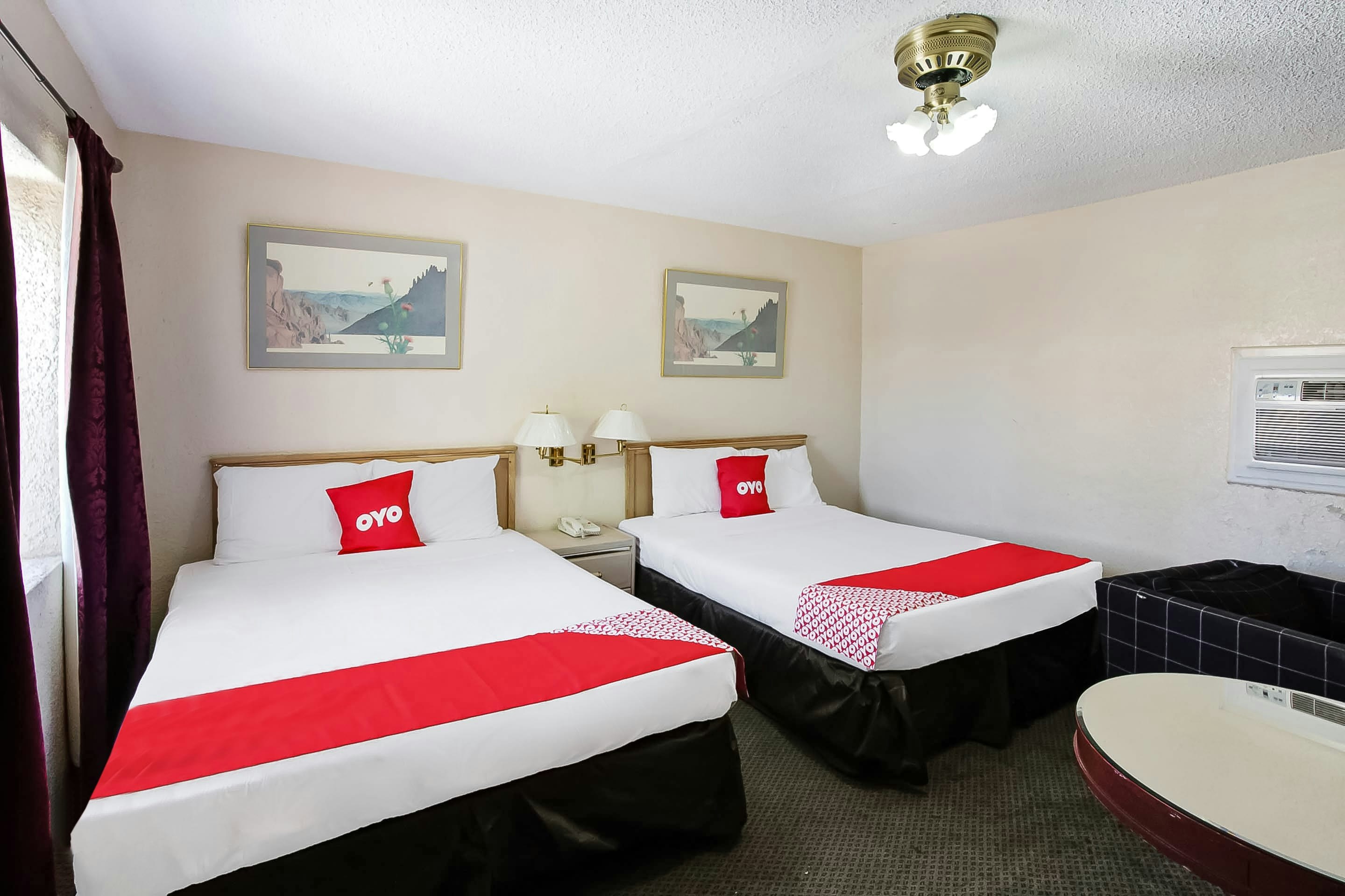 2 Full Beds