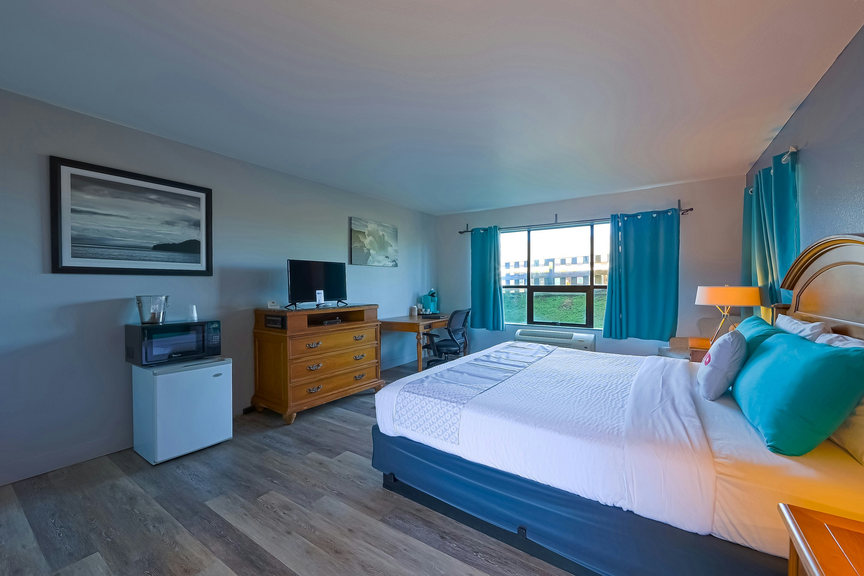 Waves Hotel NYE Beach – Newport OR