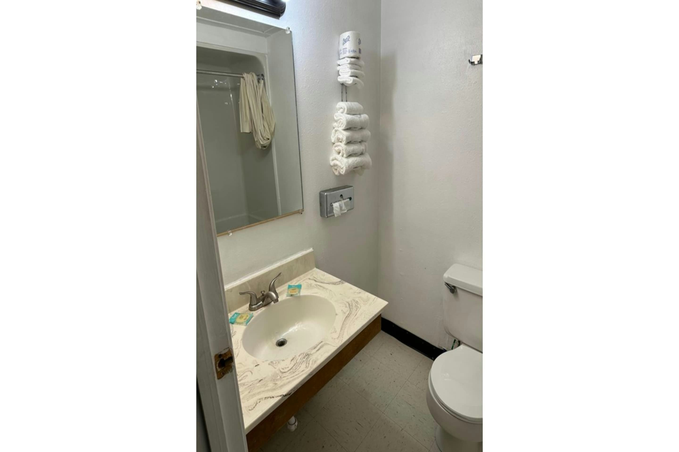 2 Queen Bed Suite
