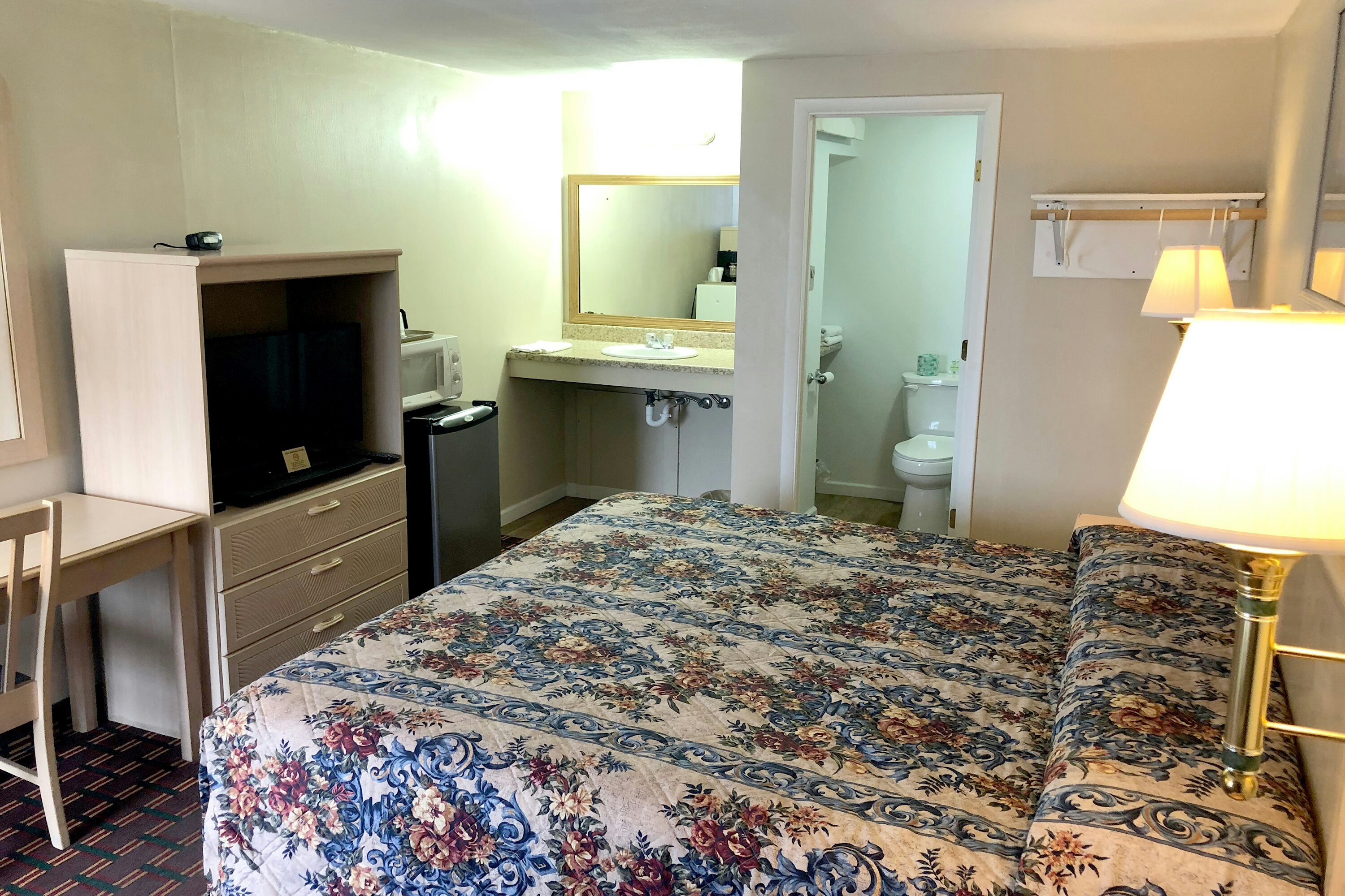 OYO Hotel Starlite Seneca Falls