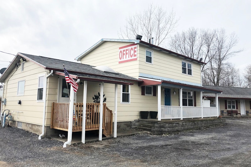 OYO Hotel Starlite Seneca Falls