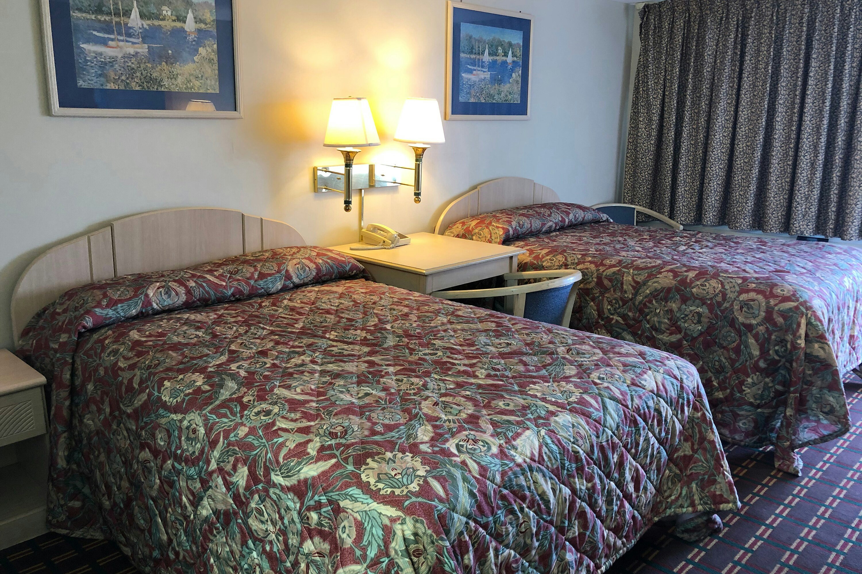 2 Full Beds