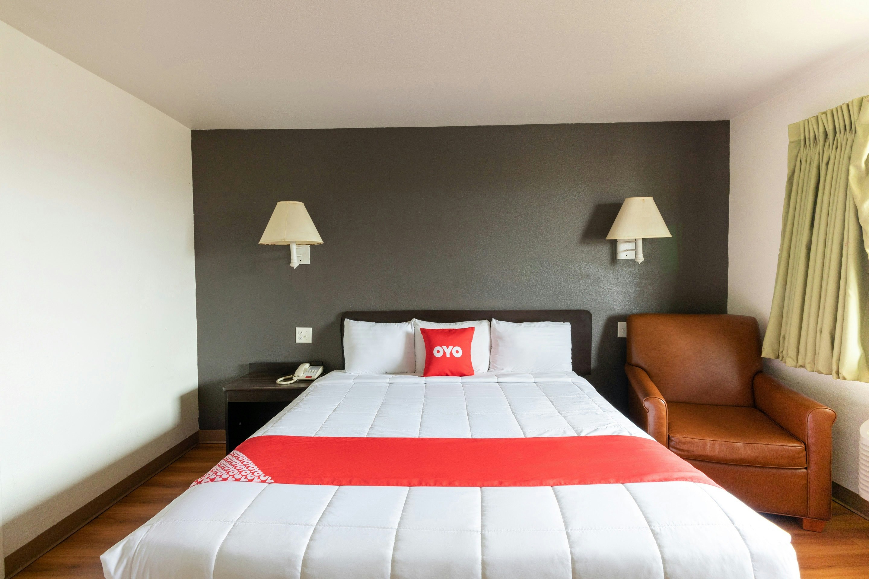 OYO Hotel Irving DFW Airport North
