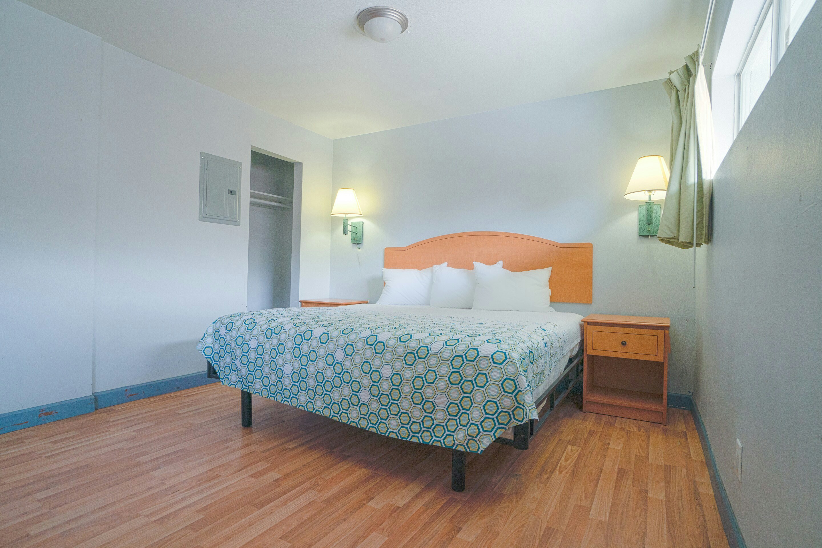 OYO Hotel Midland