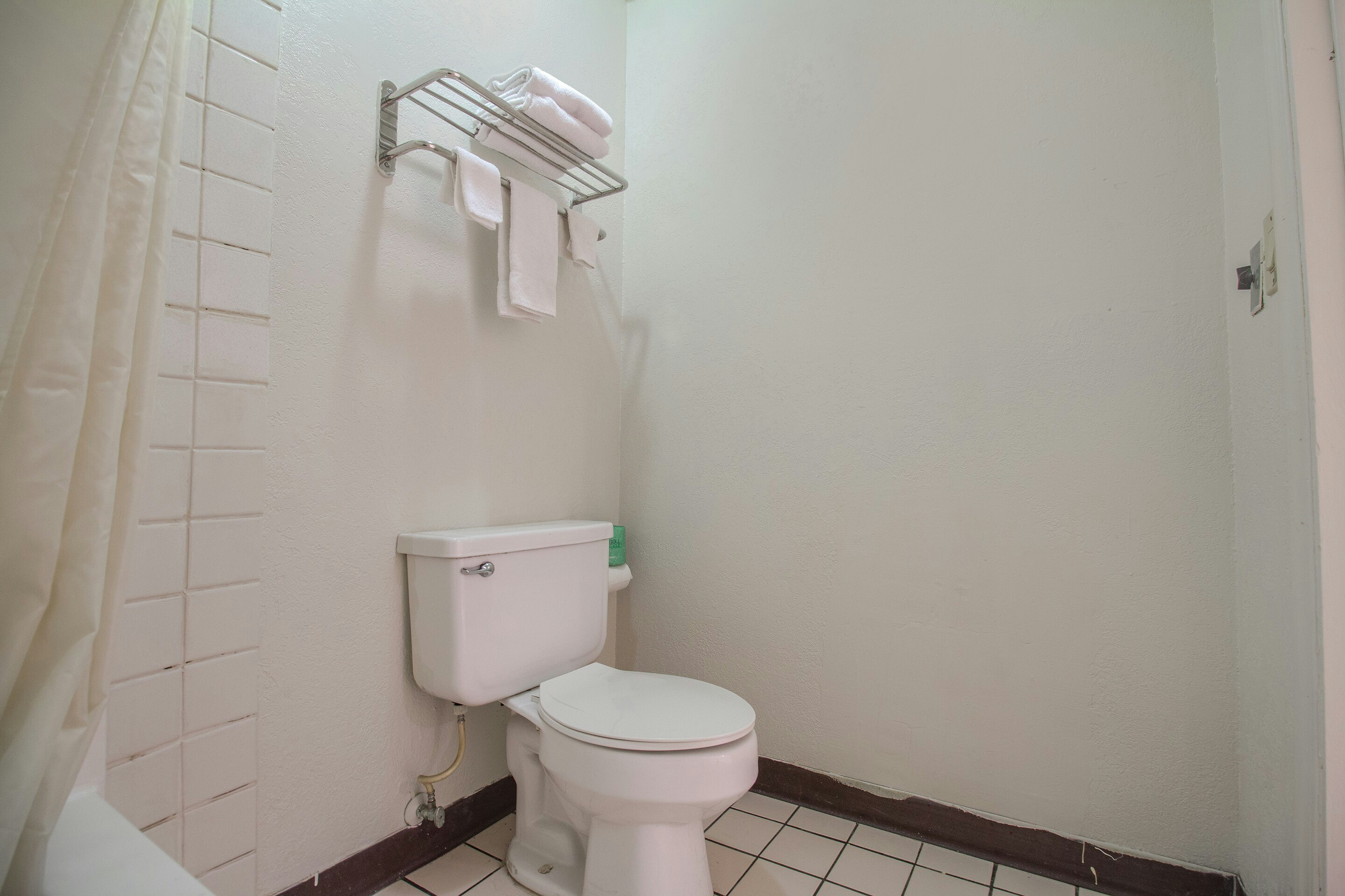 American Best Inn By OYO I-35 Perry