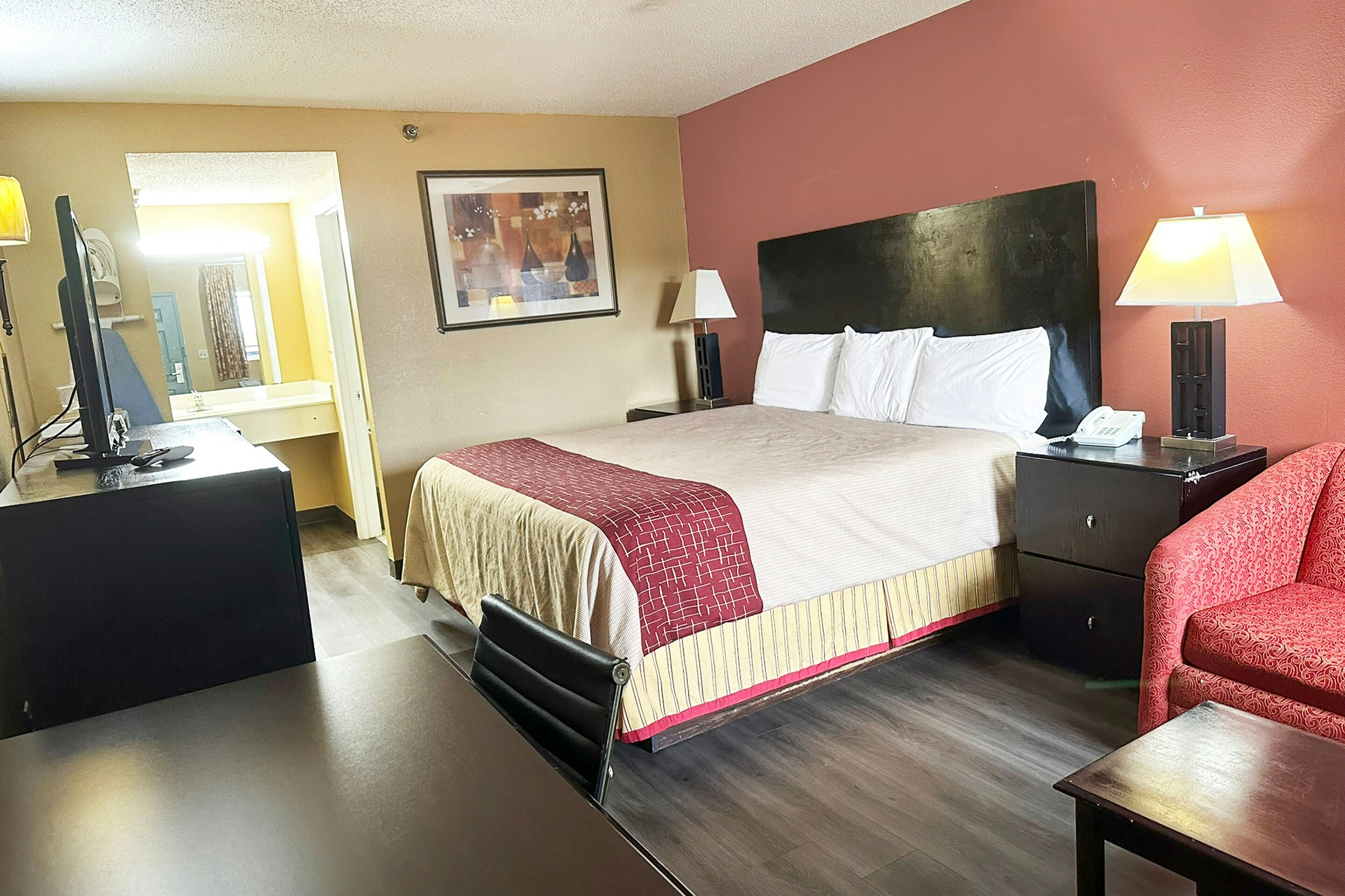 Garden Inn Suites