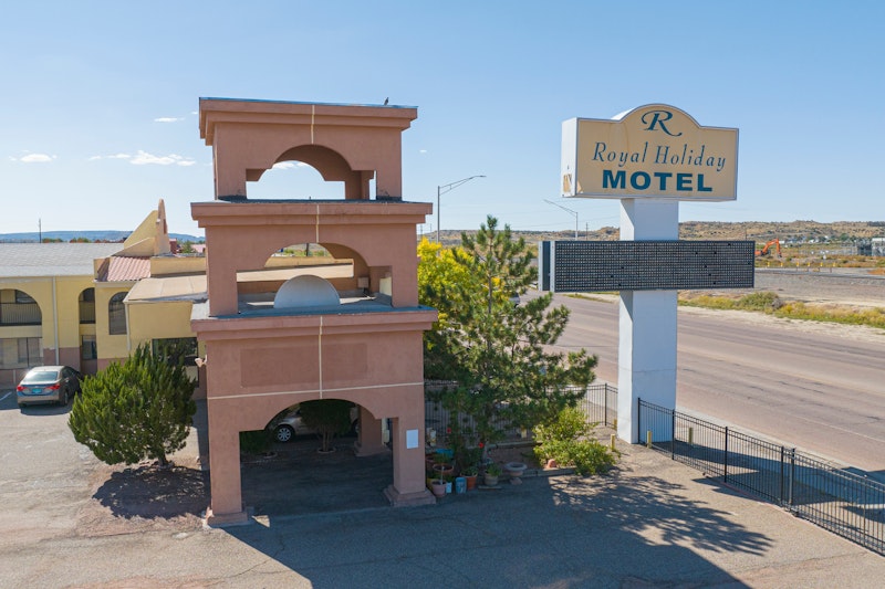 Royal Holiday Motel By Belvilla Gallup I-40
