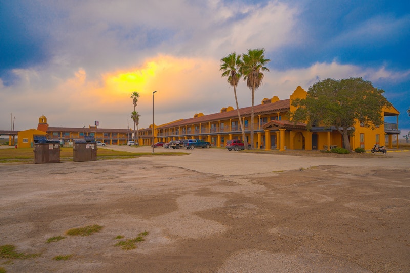 OYO Hotel Kingsville – Hwy 77