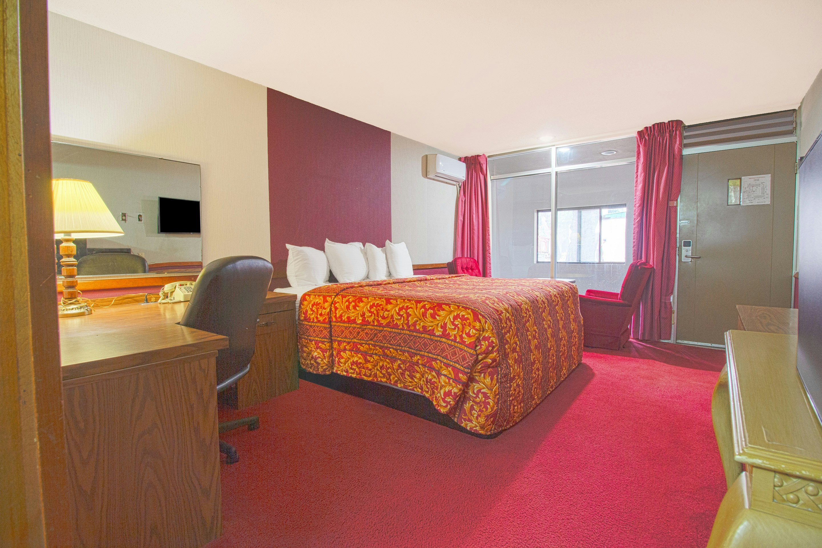 HomeTown Inn By OYO – Liberal, KS