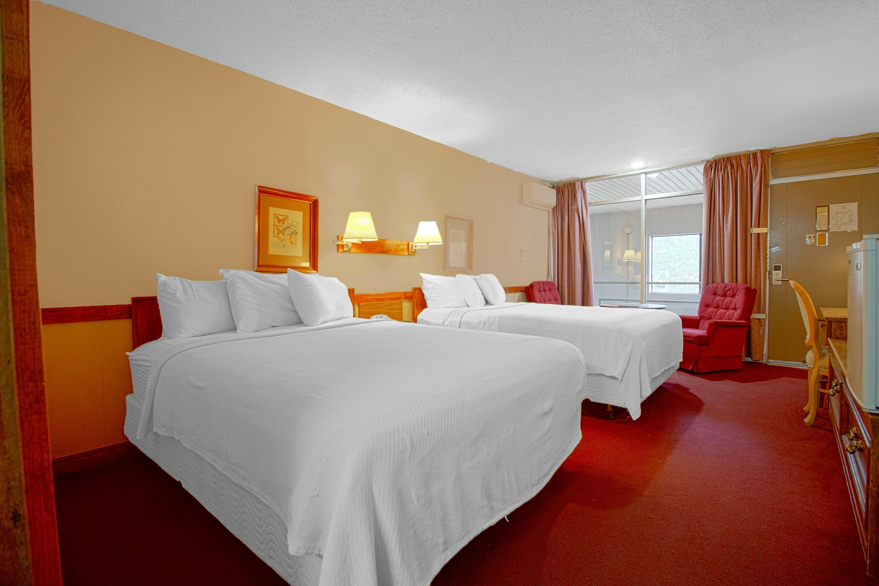2 Queen Beds Non-Smoking