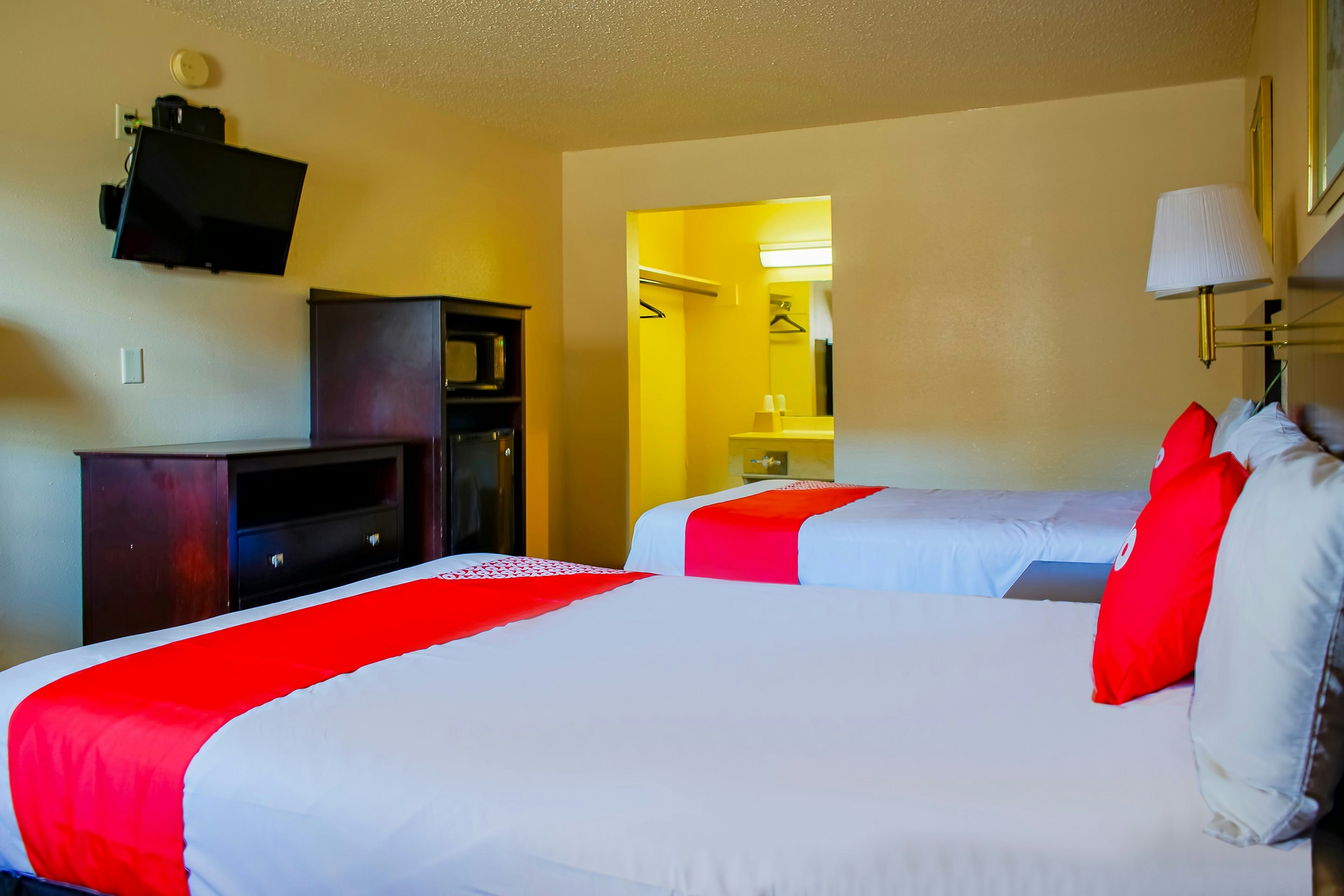 2 Full Bed