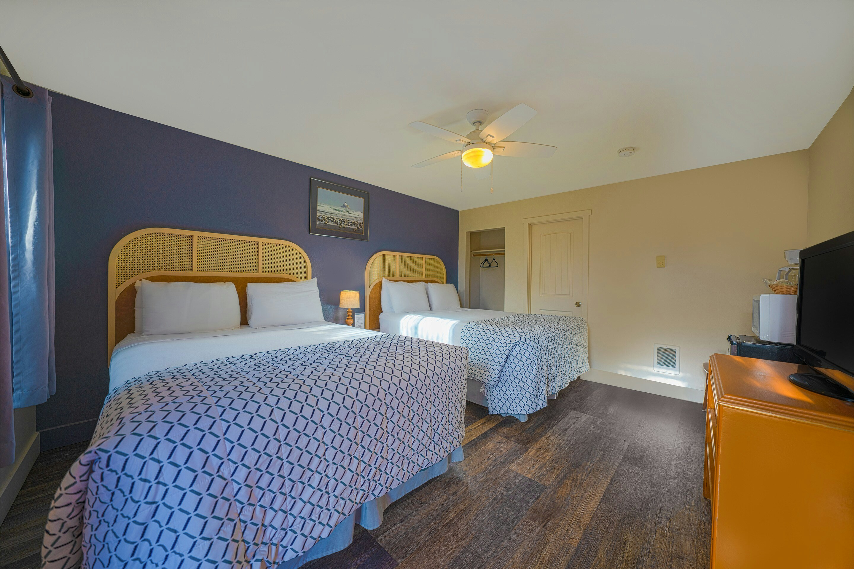 2 Full Bed