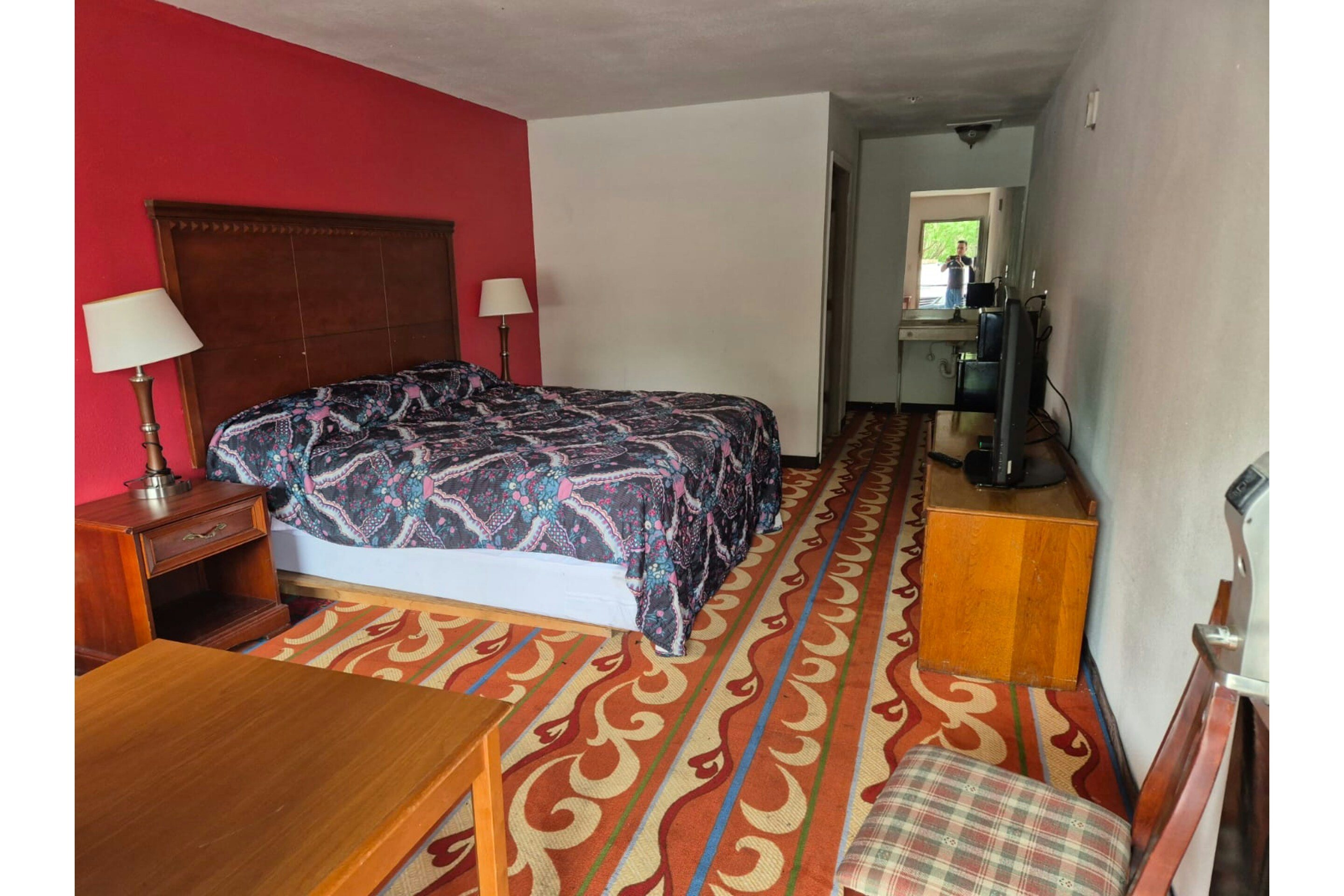 Woodbridge Inn By OYO Rome