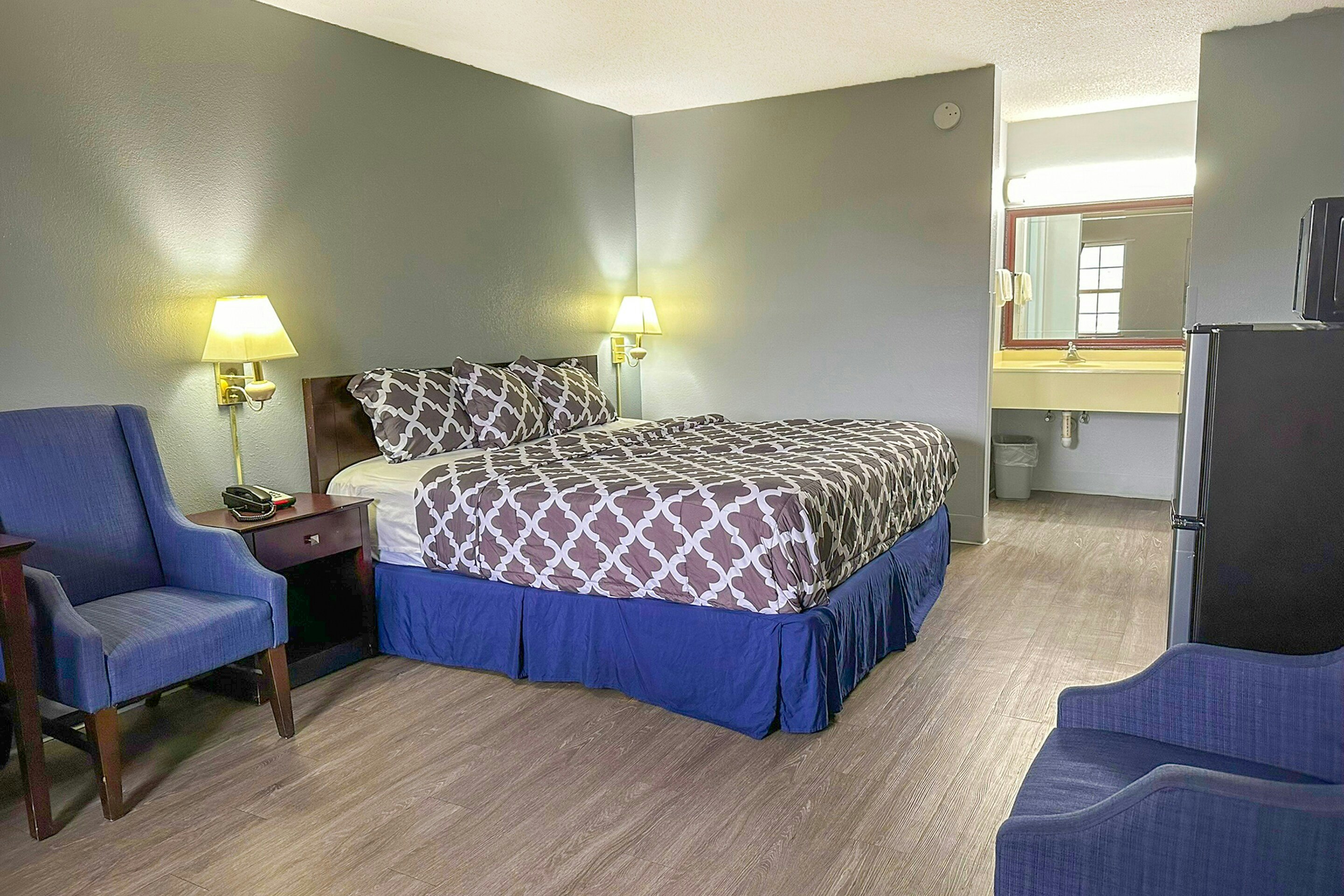 Dreamland Inn Madisonville I-69 By OYO