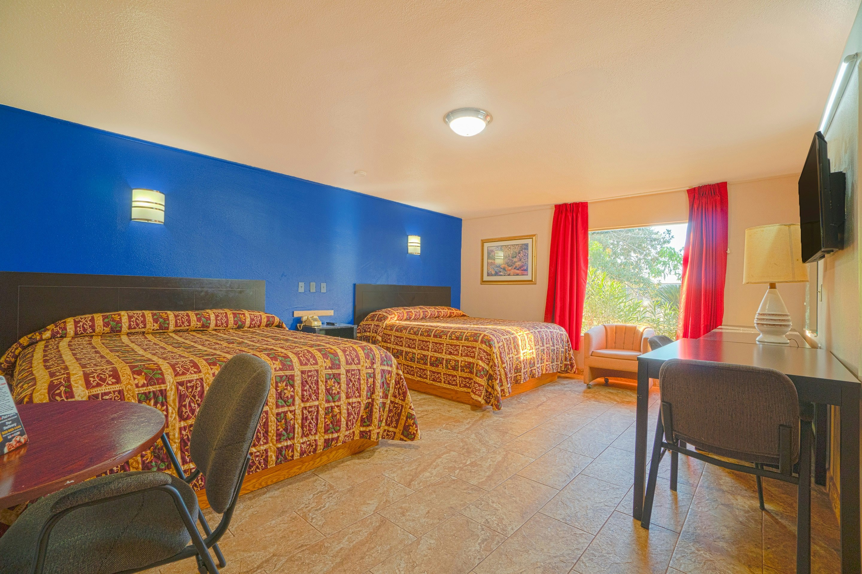 2 King Bed