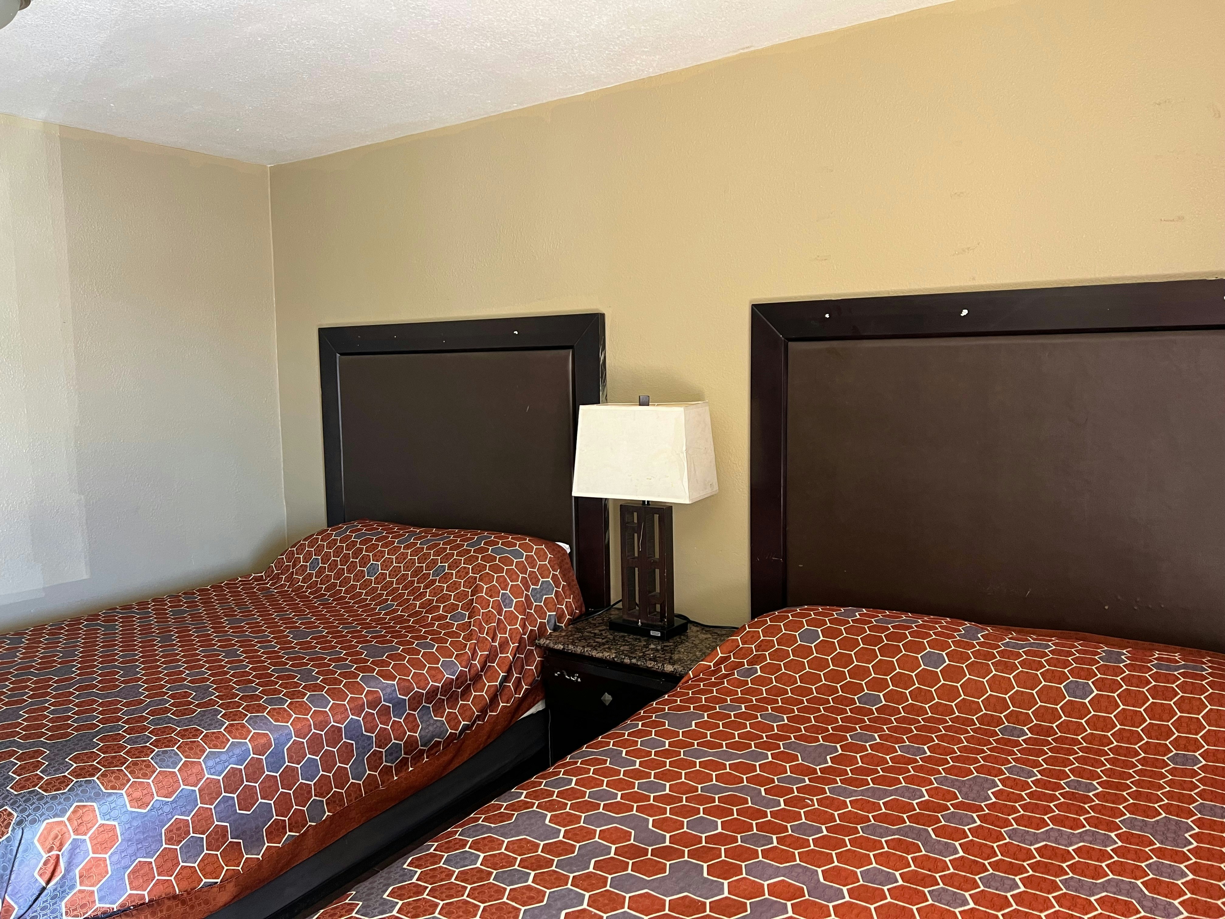 Carl’s Motel
