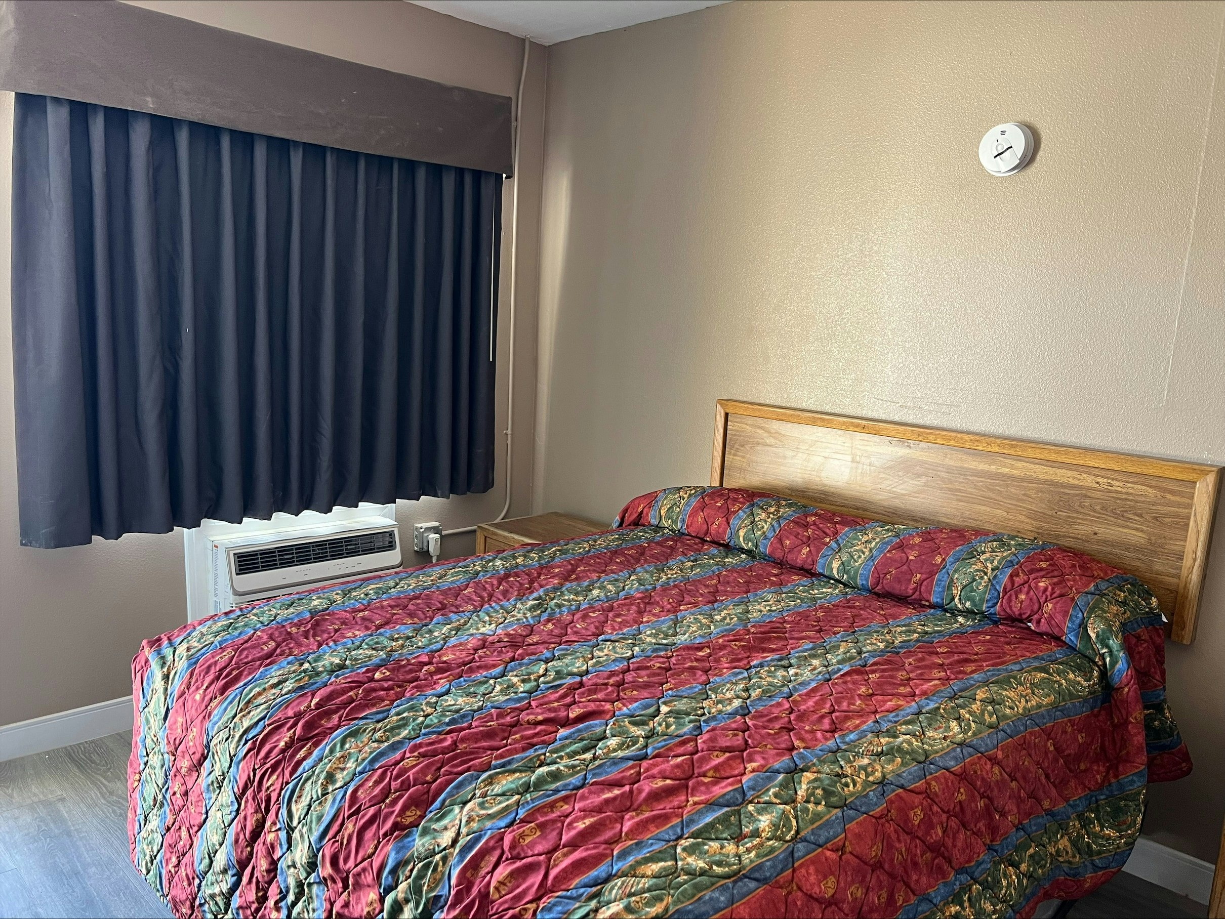 Carl’s Motel