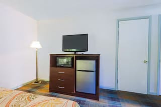 Travelers Inn by OYO Beaver, Hwy 19