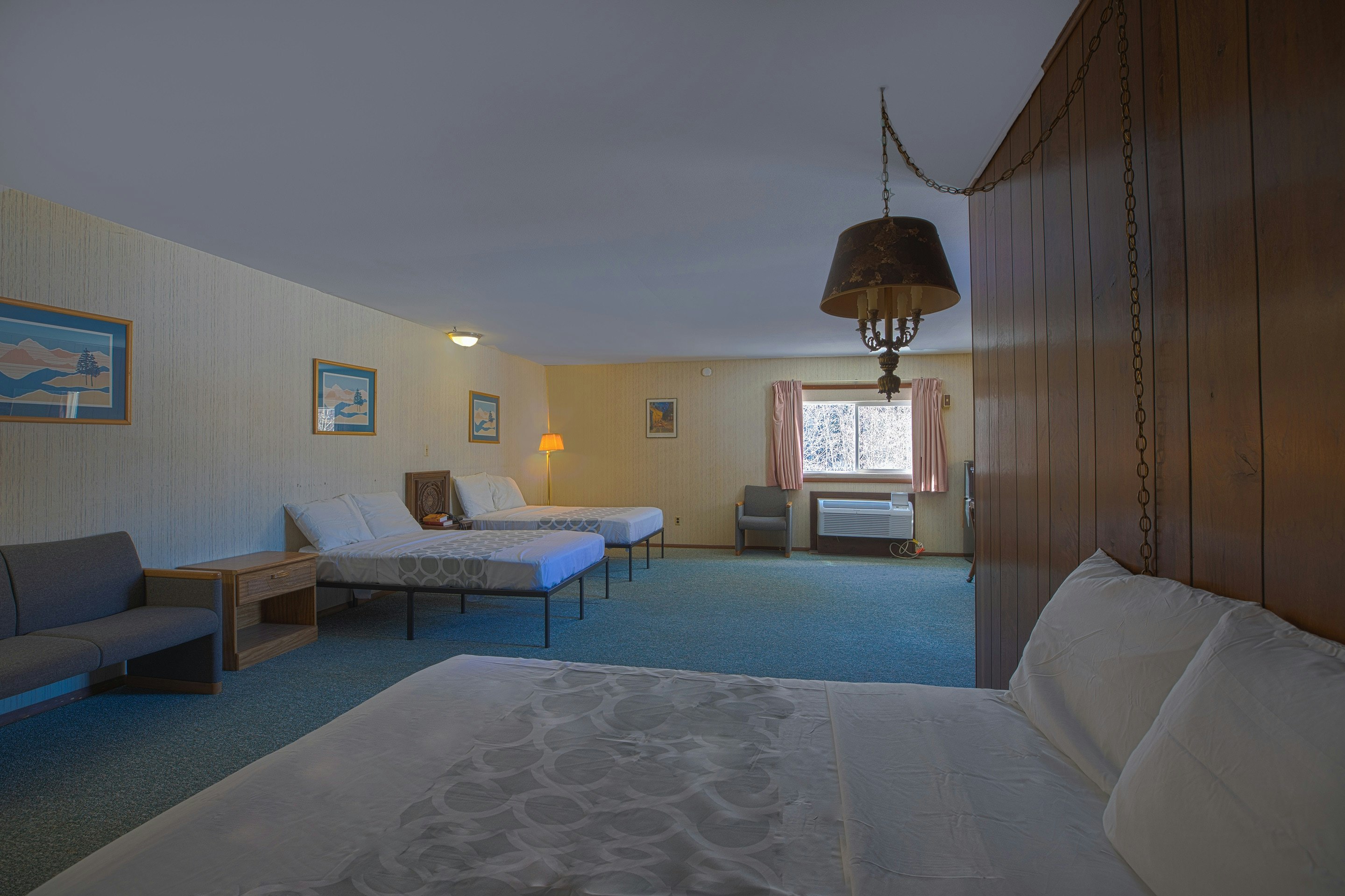 Premium 2 Full Bed with Kitchenette