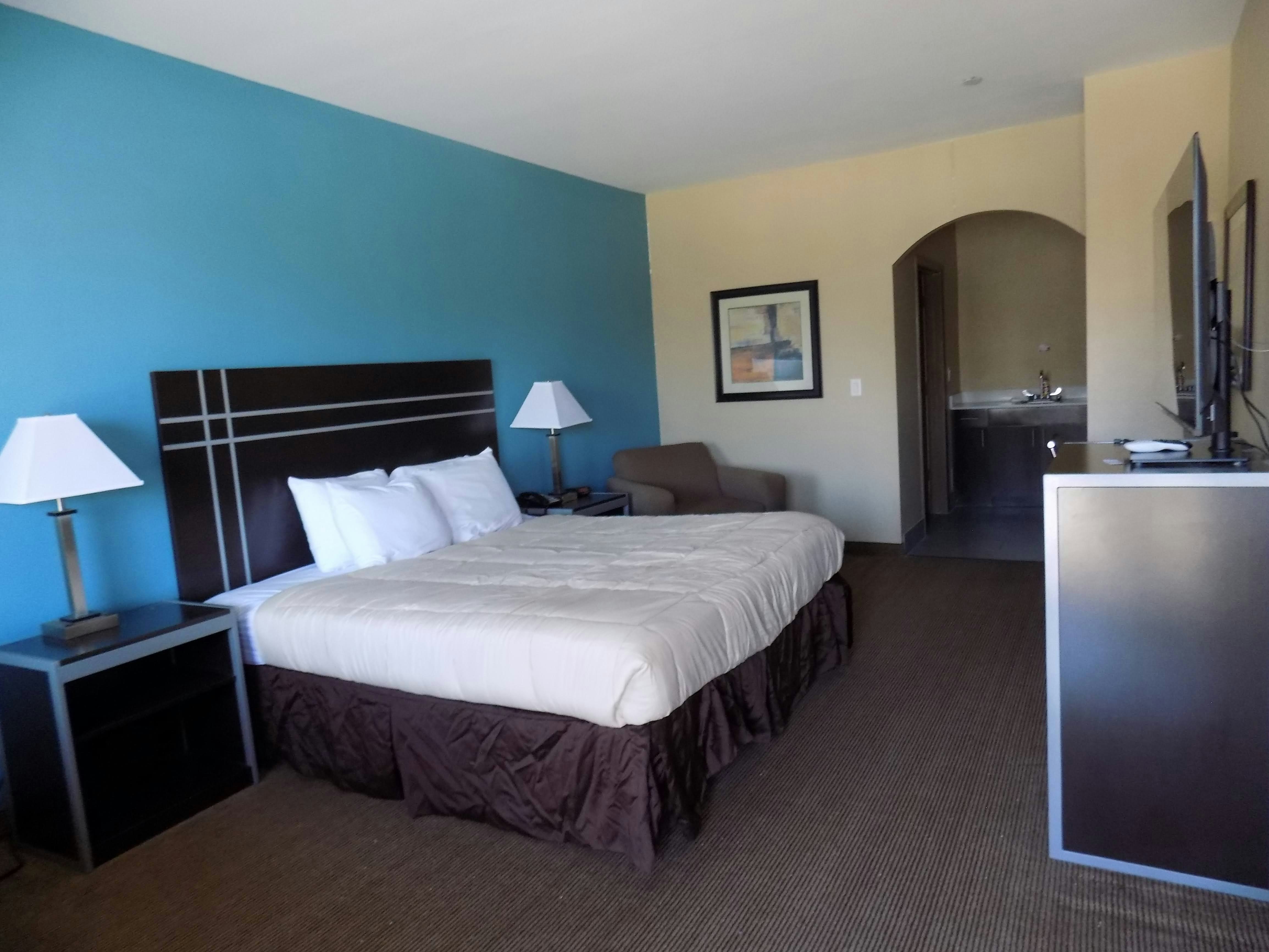 Moulton Inn Suites By OYO