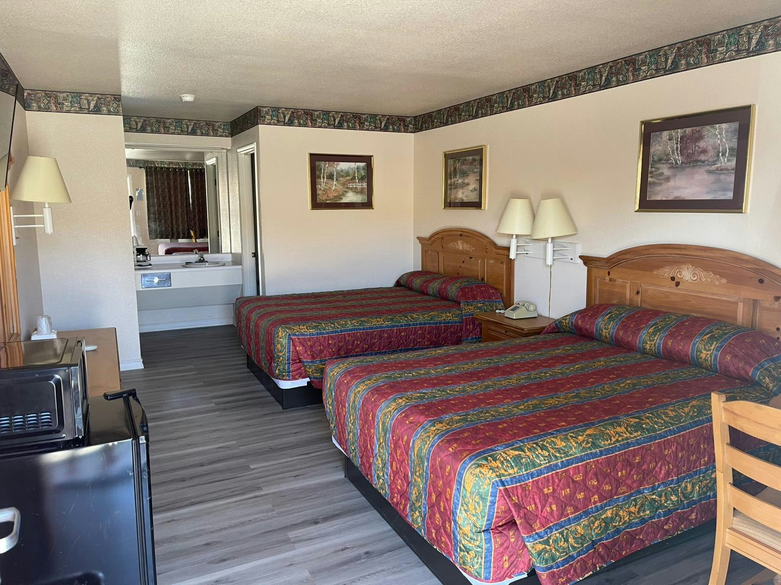 Lakeside inn suites by OYO Mathis I 37