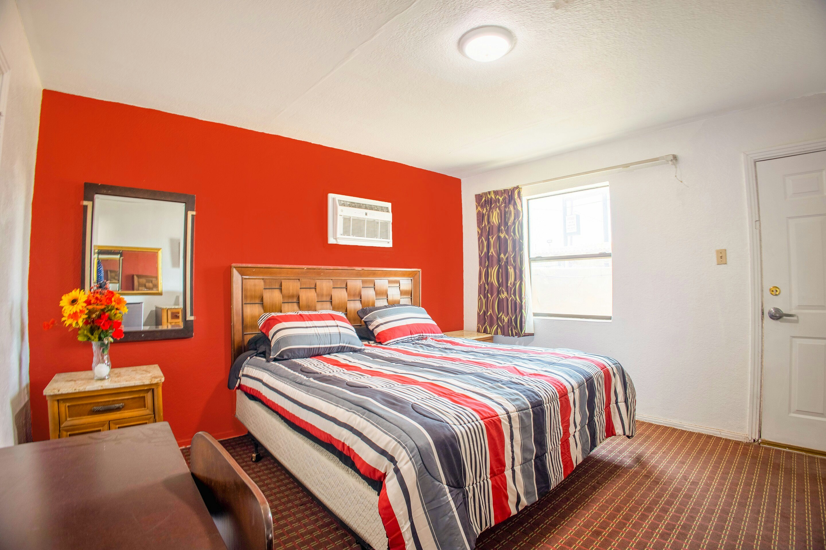 Sands Motel By OYO El Paso near Airport