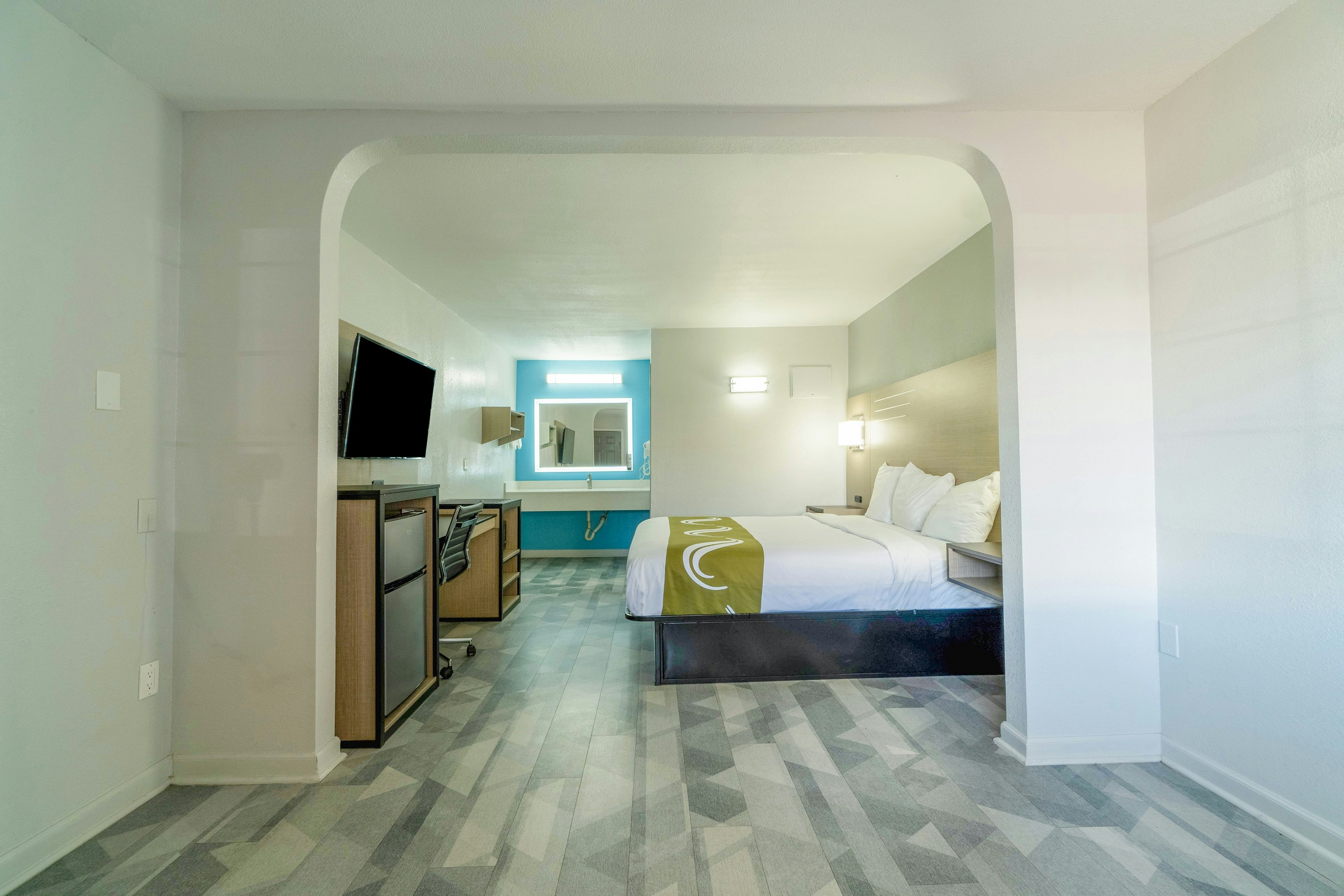 Pleasanton Executive Inn By OYO