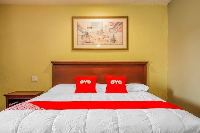 OYO Budget Inn Bartow