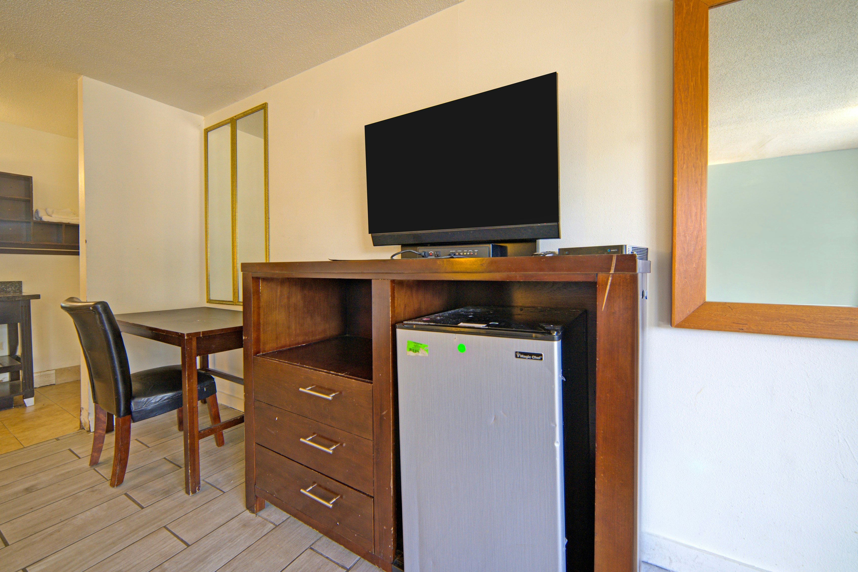 Sunset Inn Flatonia I 10 by Hotel O