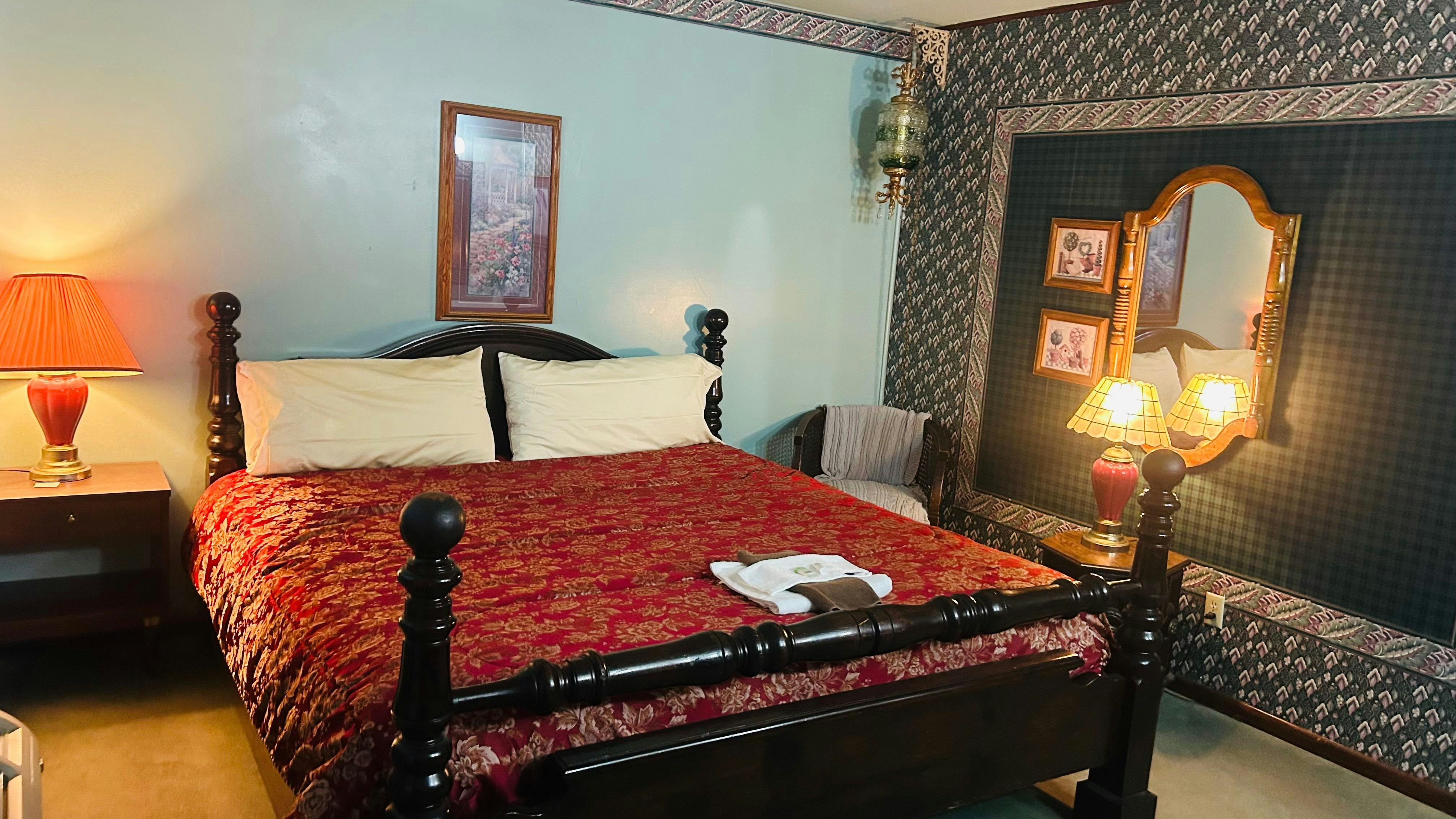 King Bed Non-Smoking