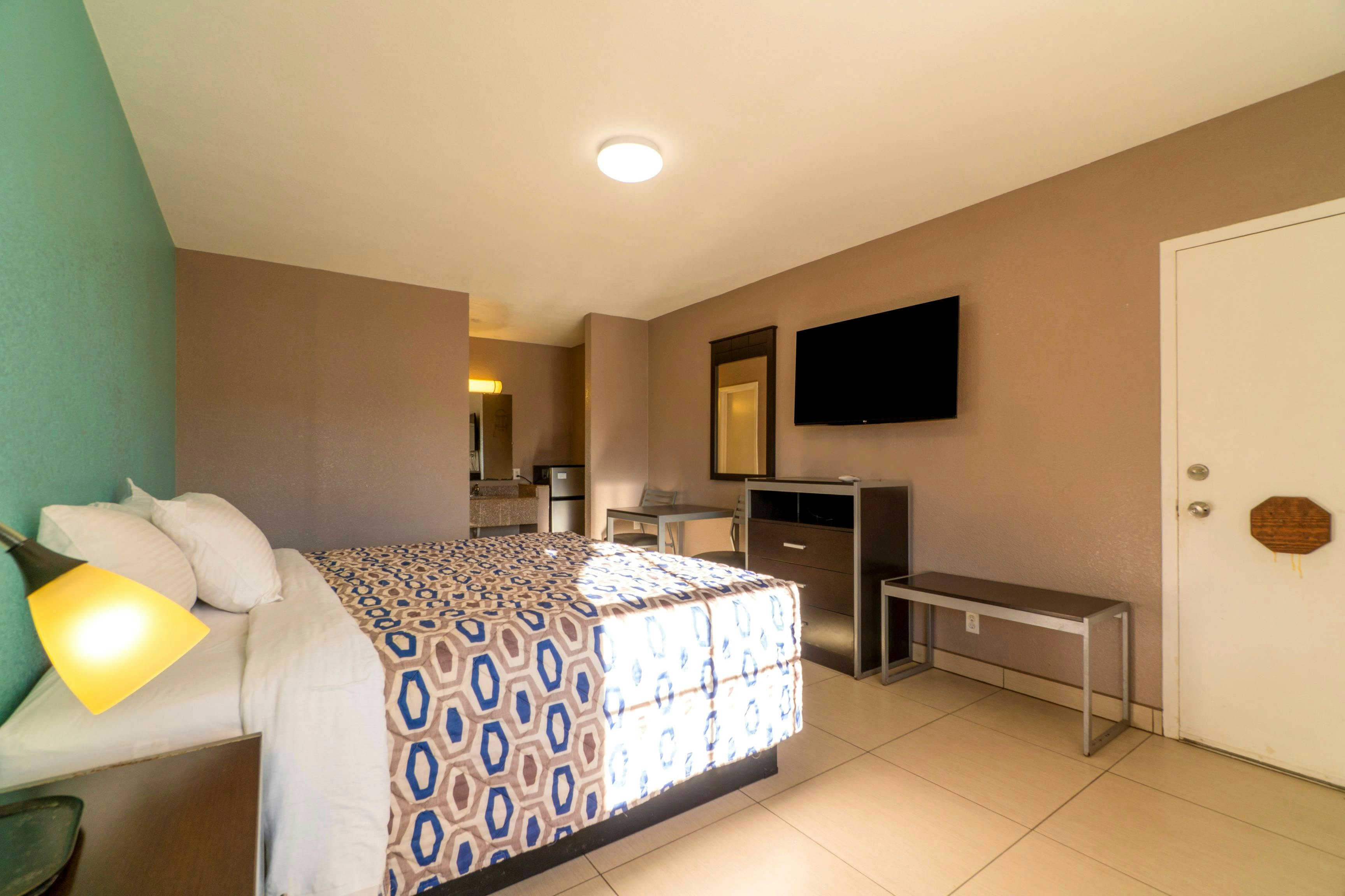 Woodfield Inn Suites Hotel O, Yoakum TX 111