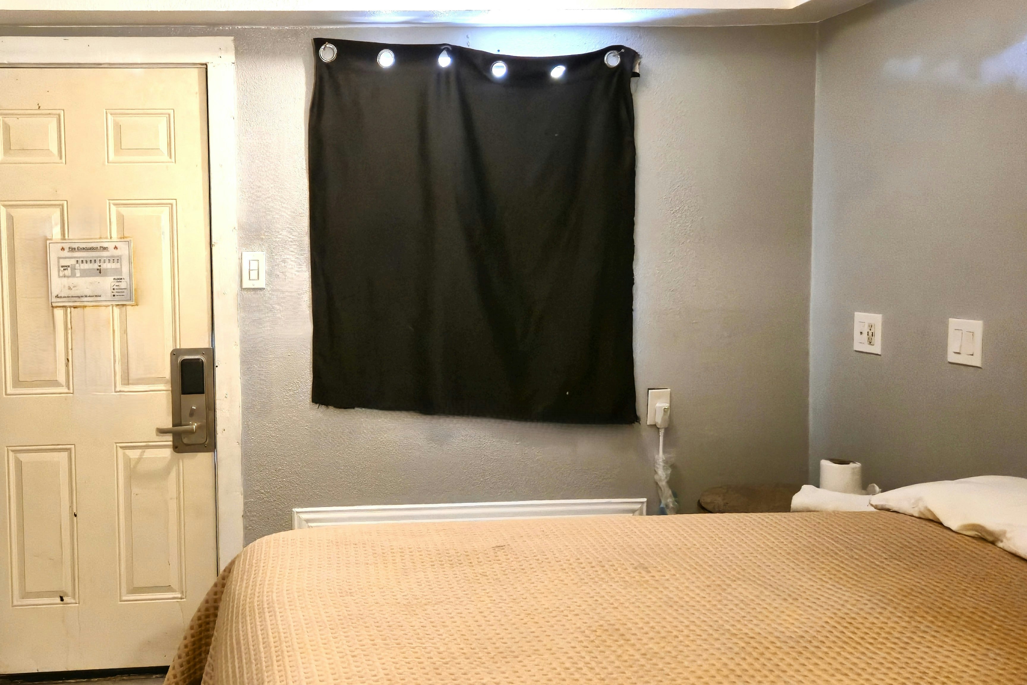 Mi Amor Inn Suites by Hotel O Dallas Tx Hwy 352