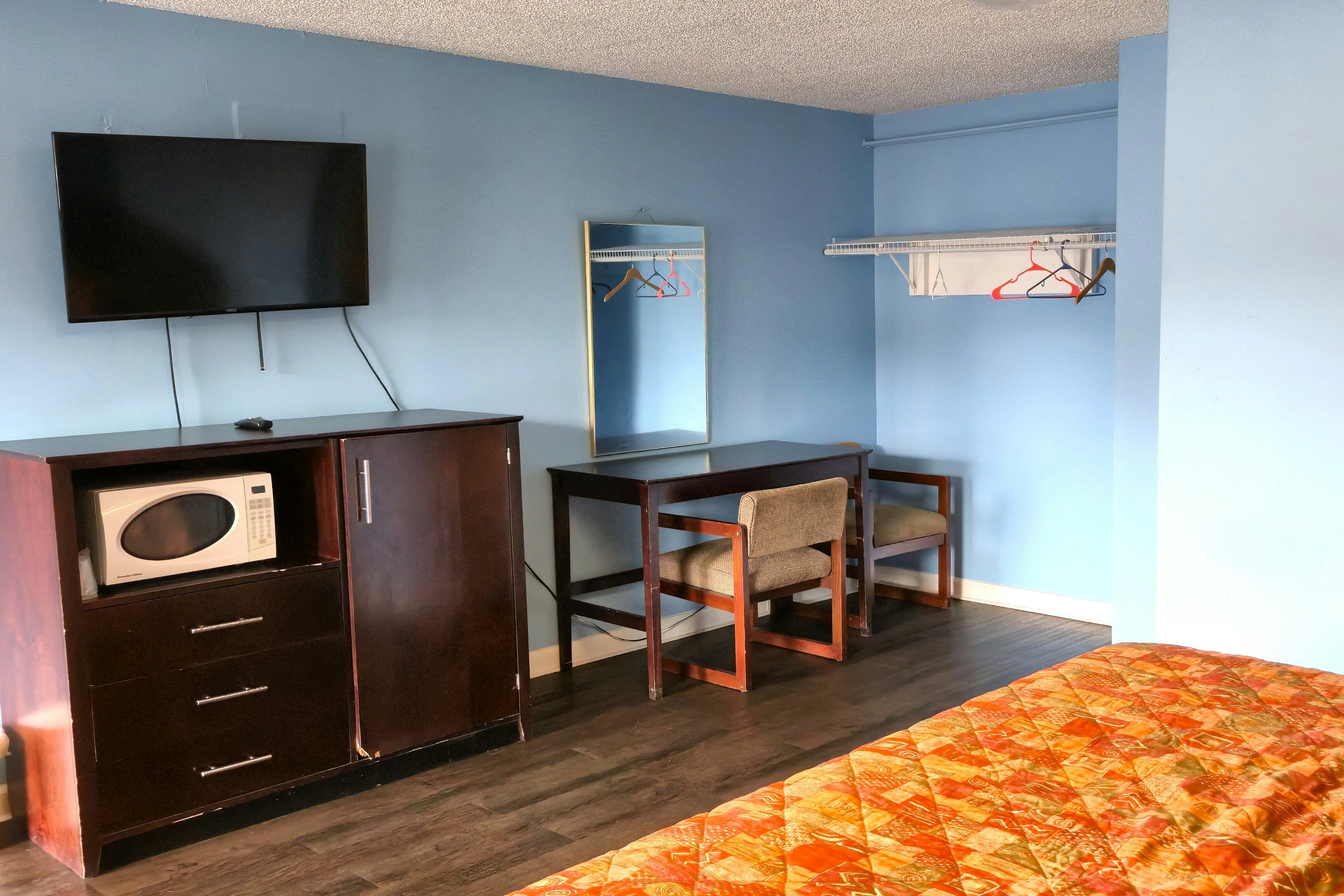Holiday Motel by Belvilla Cleveland, TN