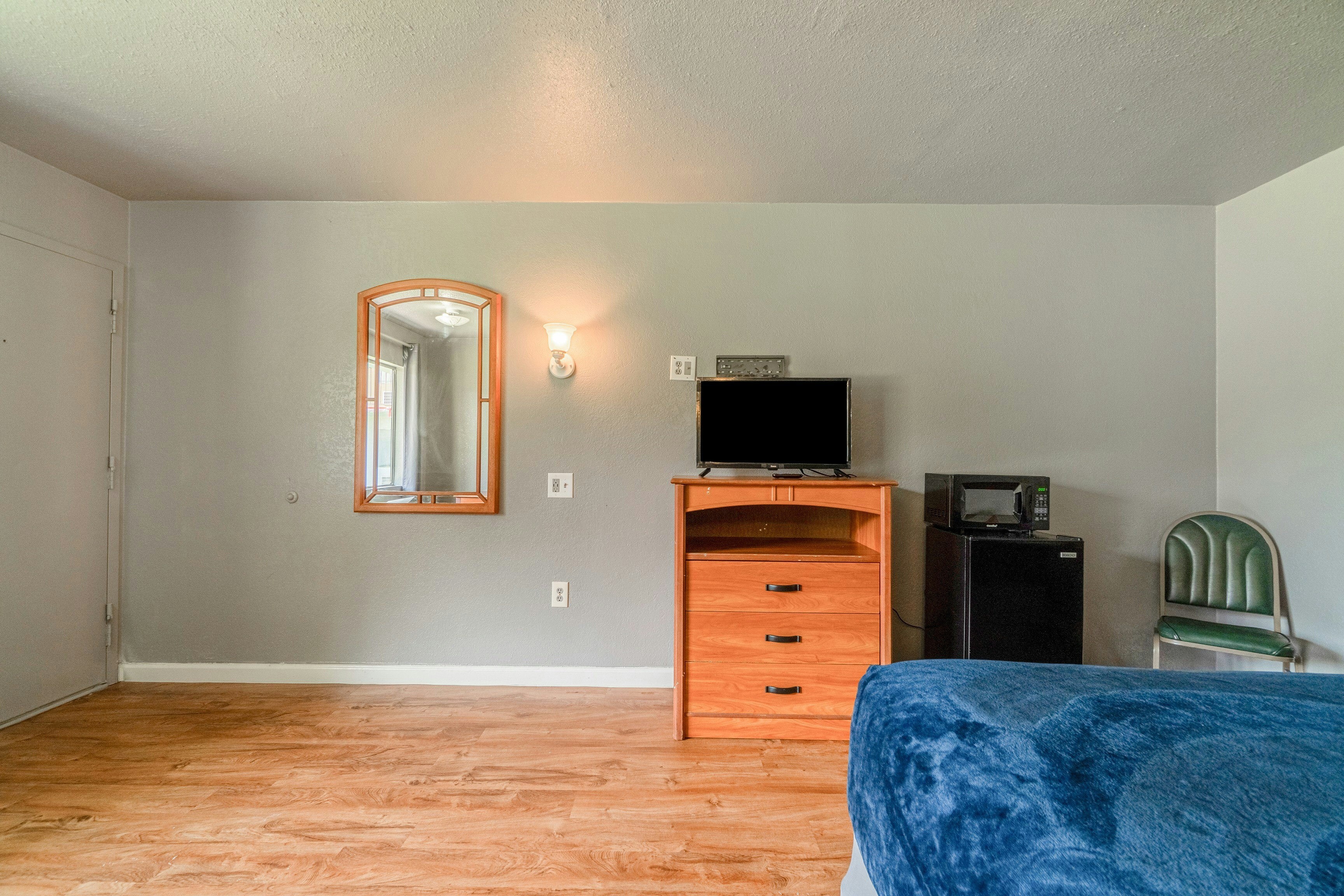 Economy Inn Livingston By OYO TX US 59