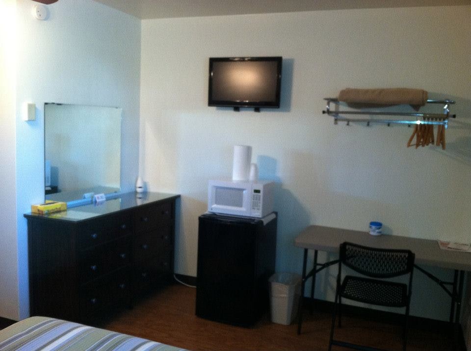 Cadiz Motel by OYO on route 250