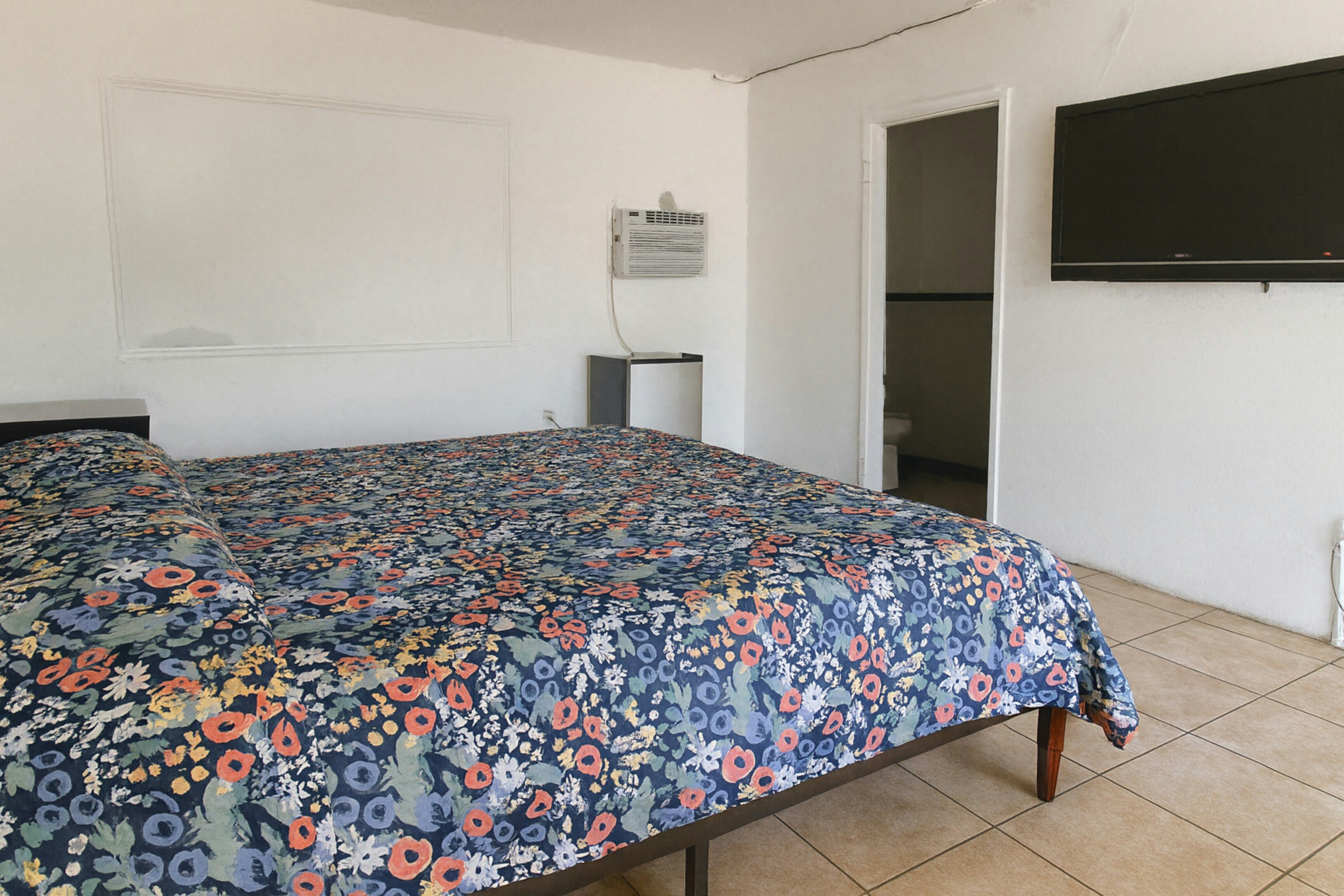 Antigua Motel by OYO Tampa US – 41