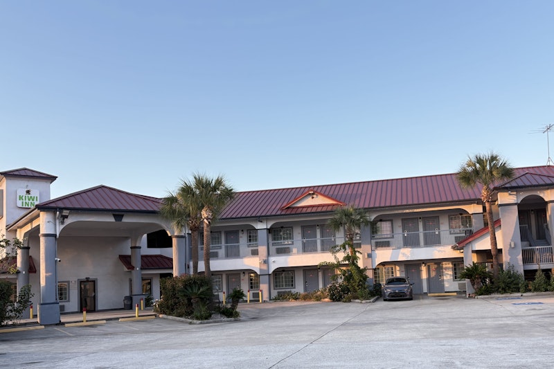 Kiwi Inn Capital O Houston – Hwy 249