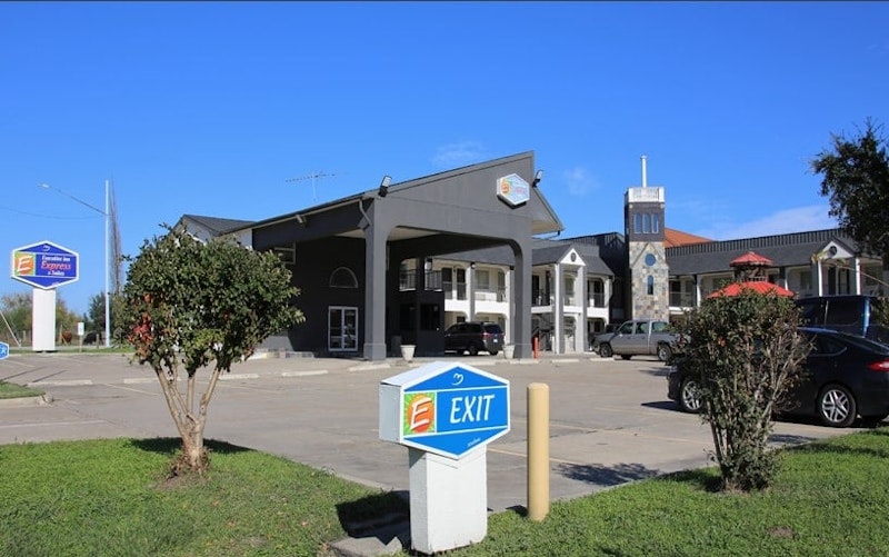 Hotel O Executive Inn Suites Cuero Hwy 87