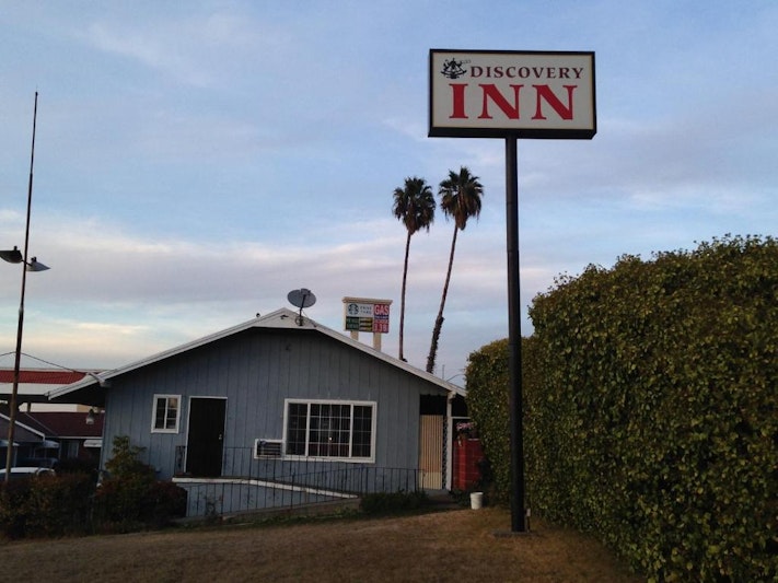 Discovery Inn Vallejo I 80 Near Napa CA