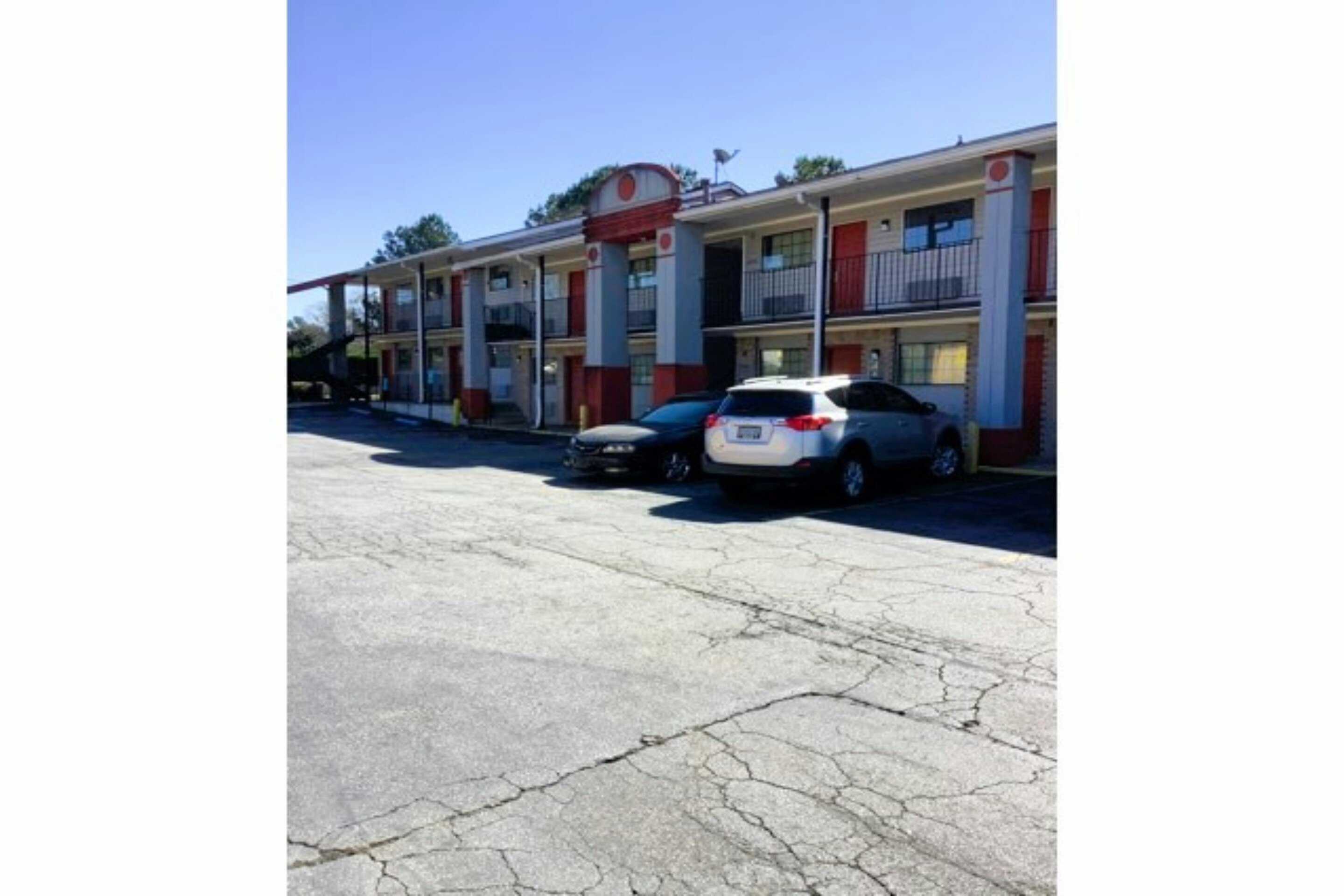 Hotel Georgia Fairburnatlanta – Union City, GA