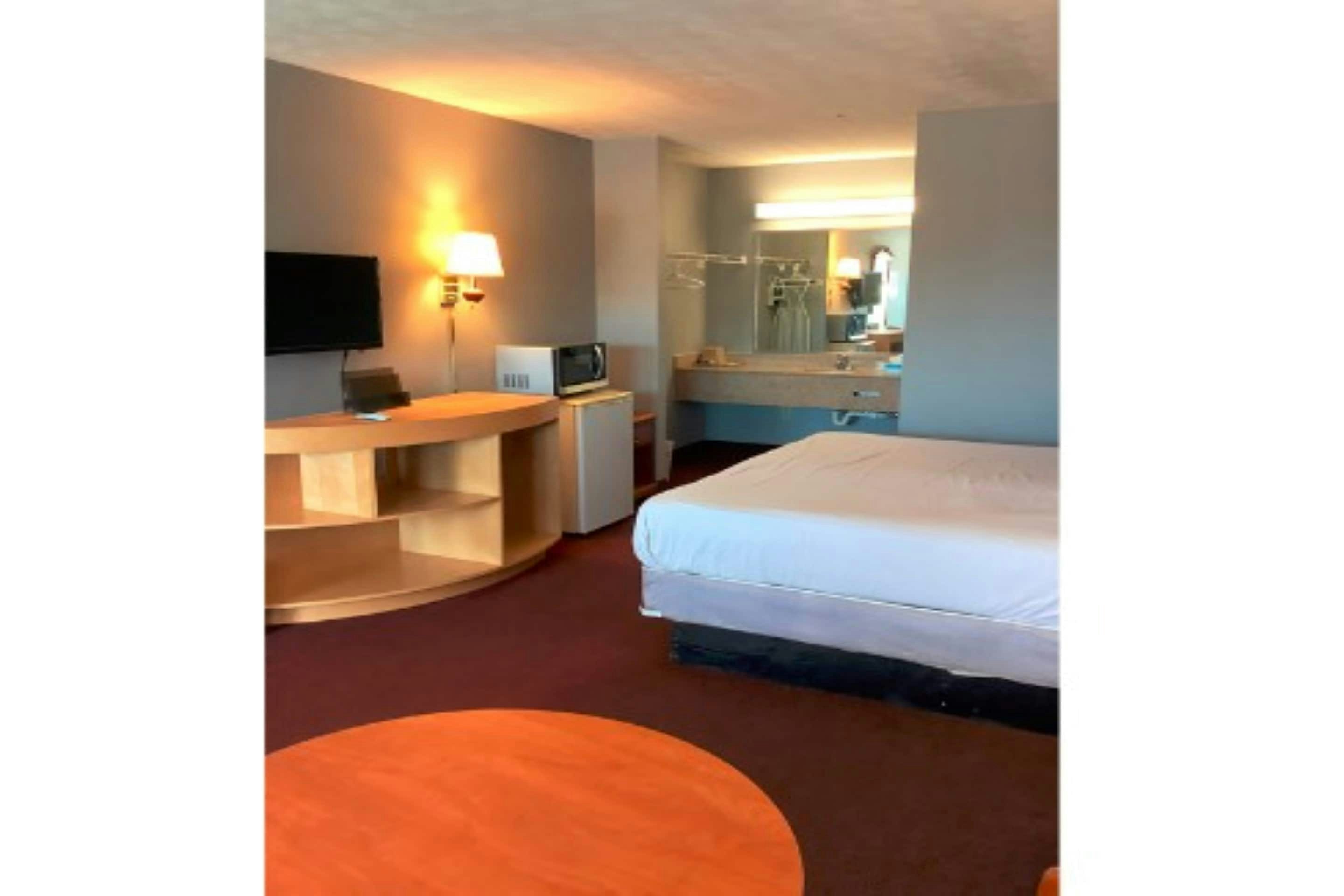 OYO Hotel Georgia near Fairburn/Atlanta